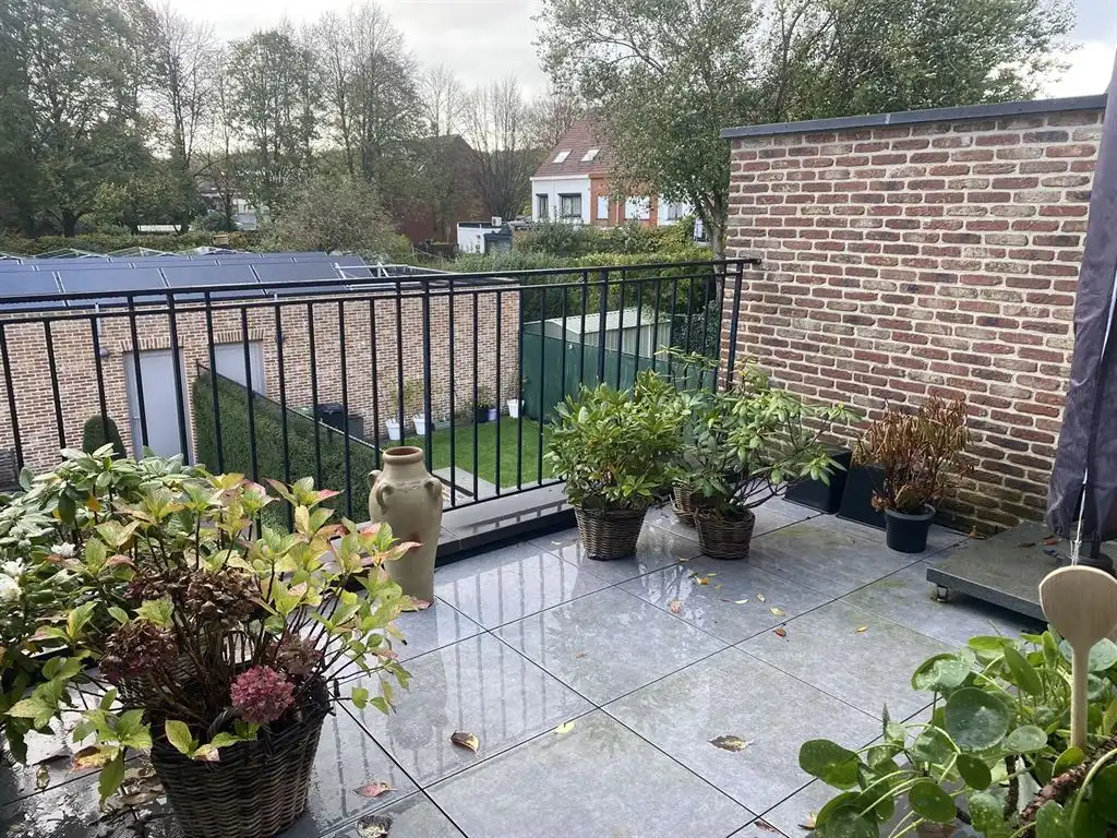 Nieuwbouw appartement in centrum 's-Gravenwezel foto 7