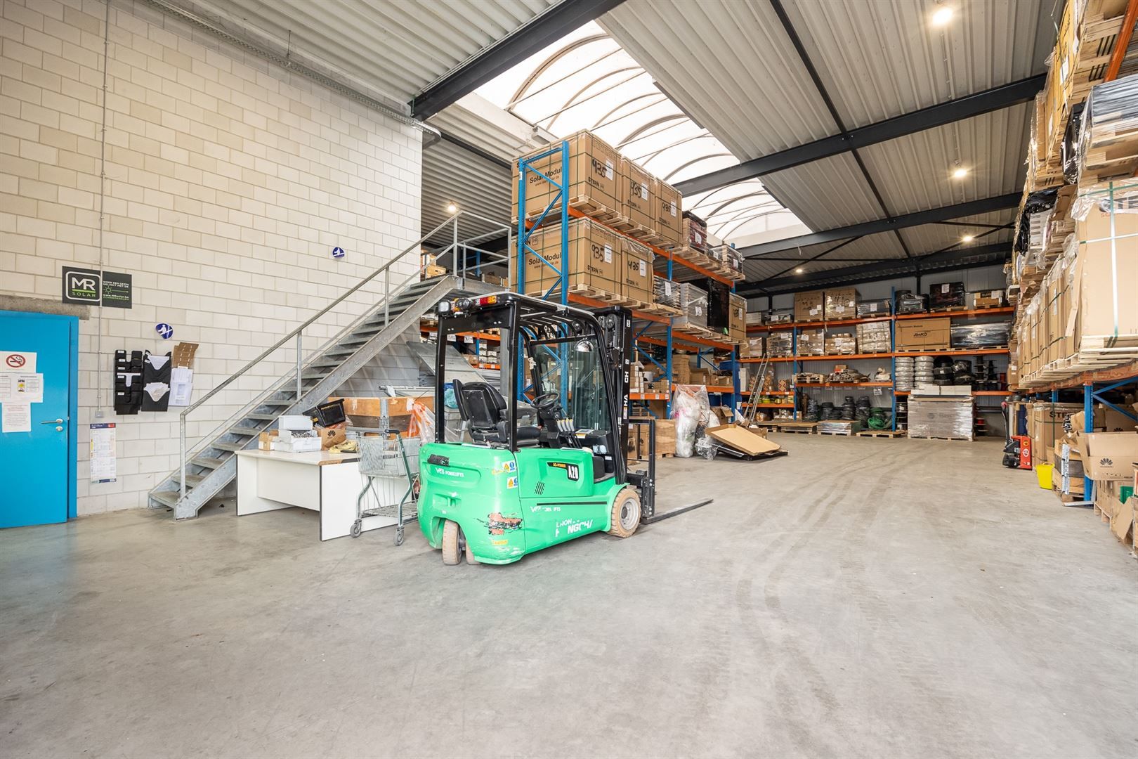 Moderne KMO-unit aan Vaartkaai foto 13