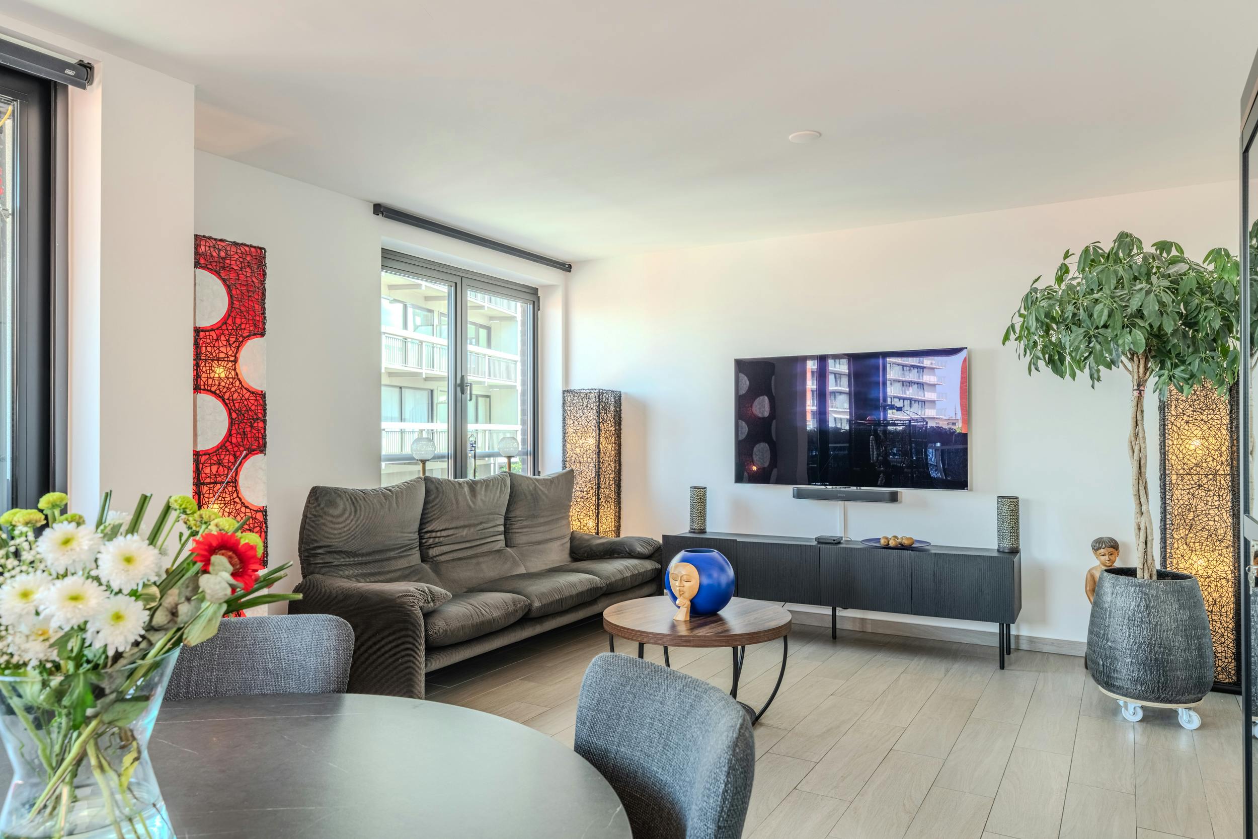 Hoekappartement met 2 slaapkamers en terras te Oostende foto 6