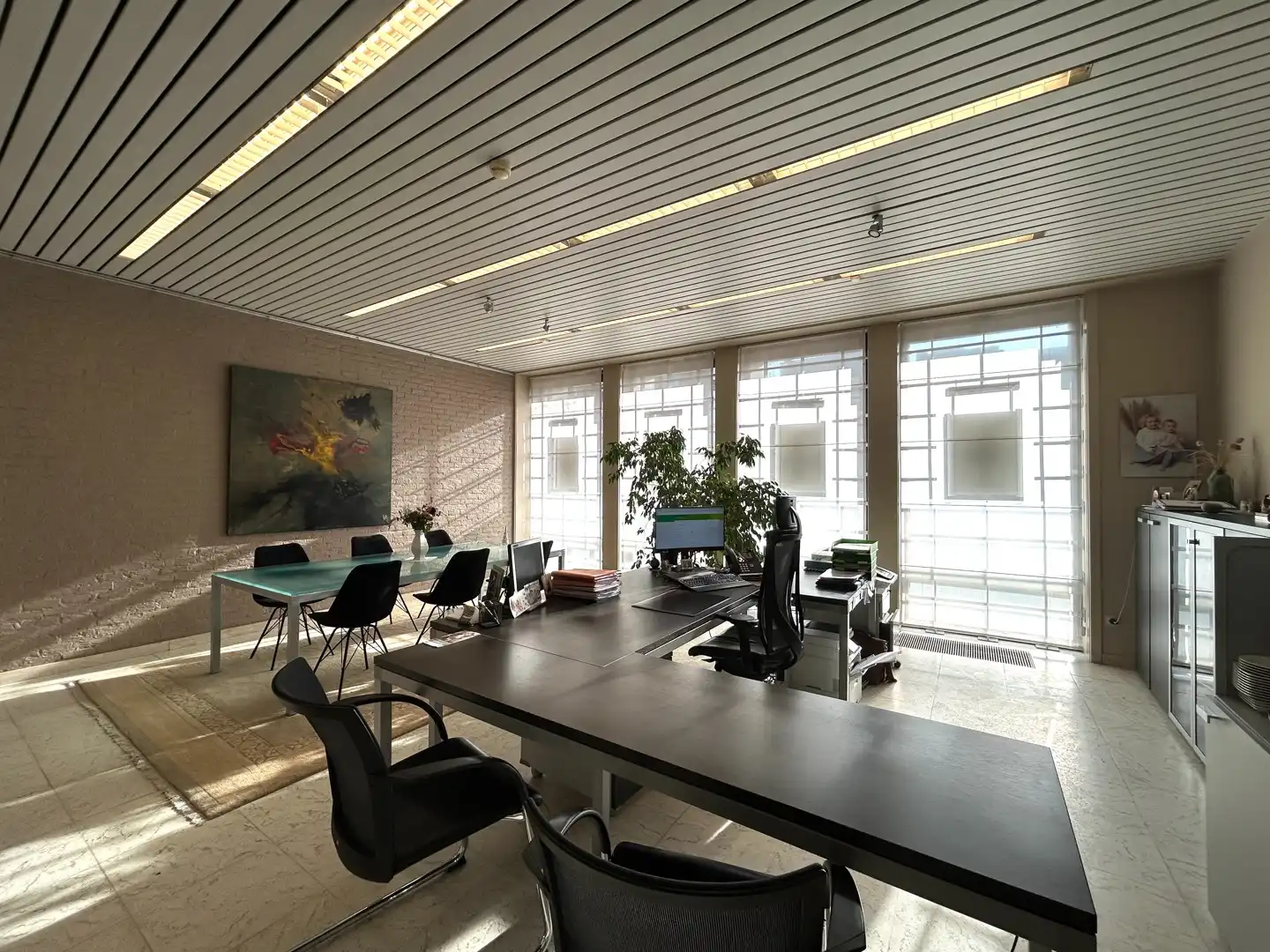 Veelzijdig handelspand op de Markt van Tielt! foto 7