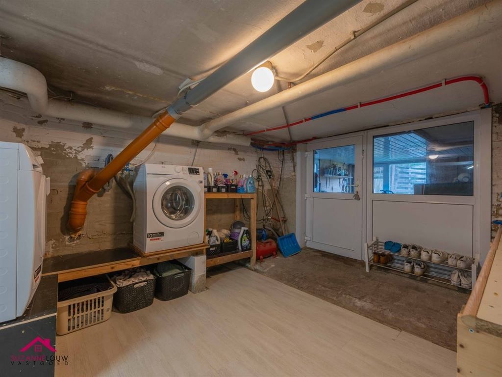 Gezellige en instapklare, half vrijstaande woning met veranda foto 41