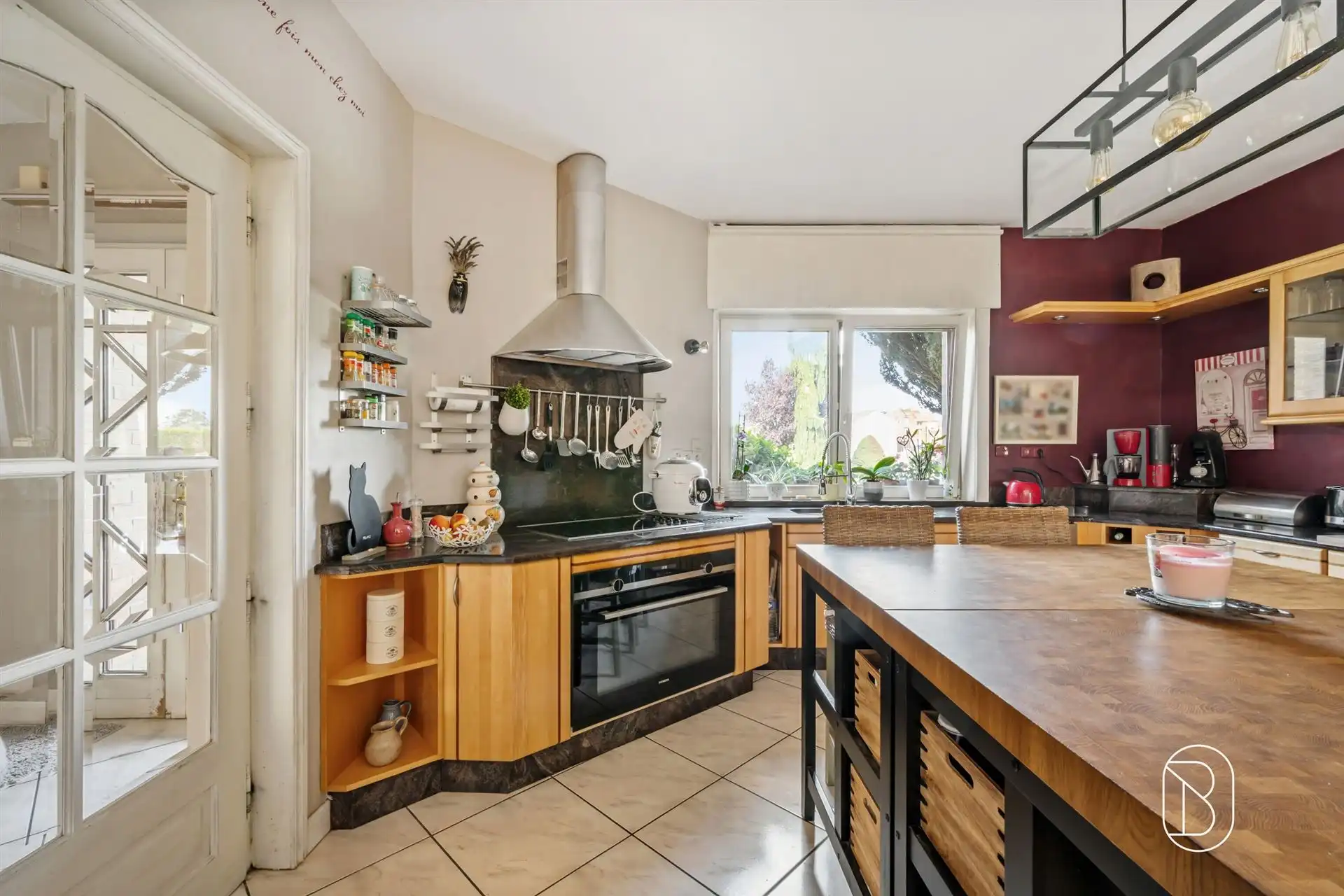 Architectenvilla op een perceel van 3.024 m² foto 15