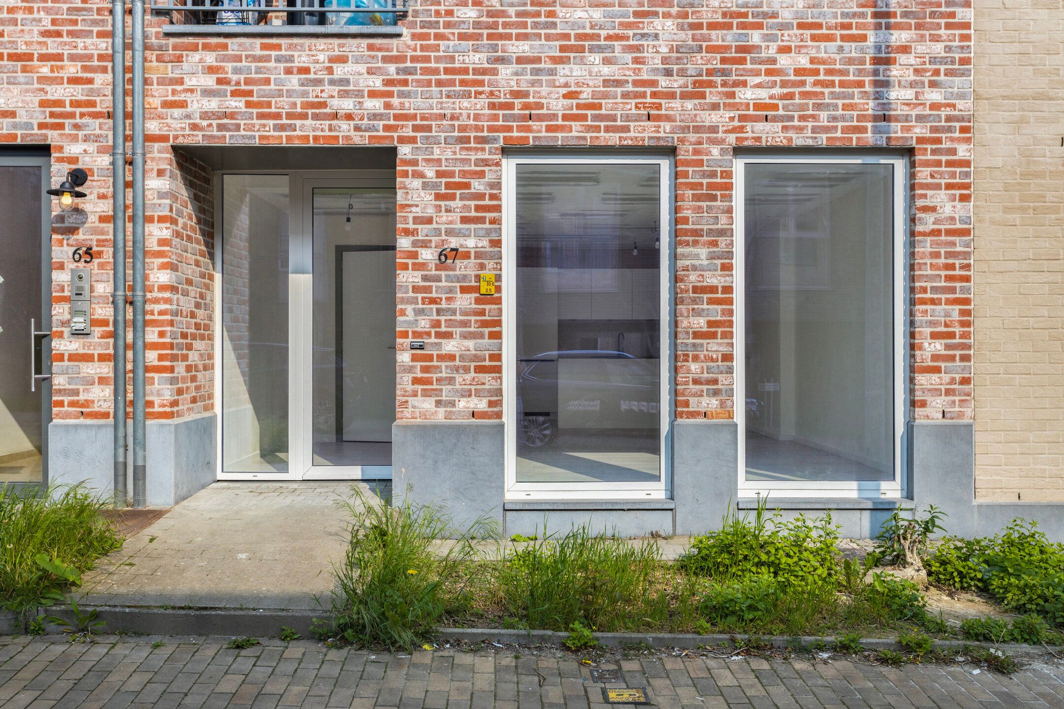 Gelijkvloers nieuwbouwappartement met tuin foto 2