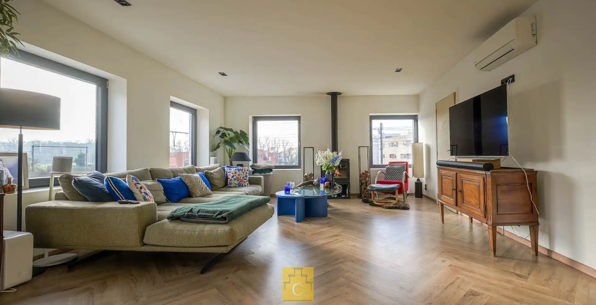 Instapklare horecazaak met ruime woonst op zichtlocatie te Loppem foto 23