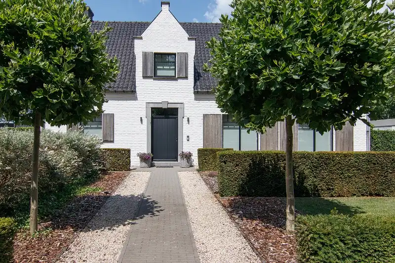 Landelijk&nbsp;ingerichte villa op exclusief en rustig gelegen perceel met een straatbreedte van 38m terug te vinden in één van de meeste geliefde Hasseltse buurten 'Berkenveld' foto 4