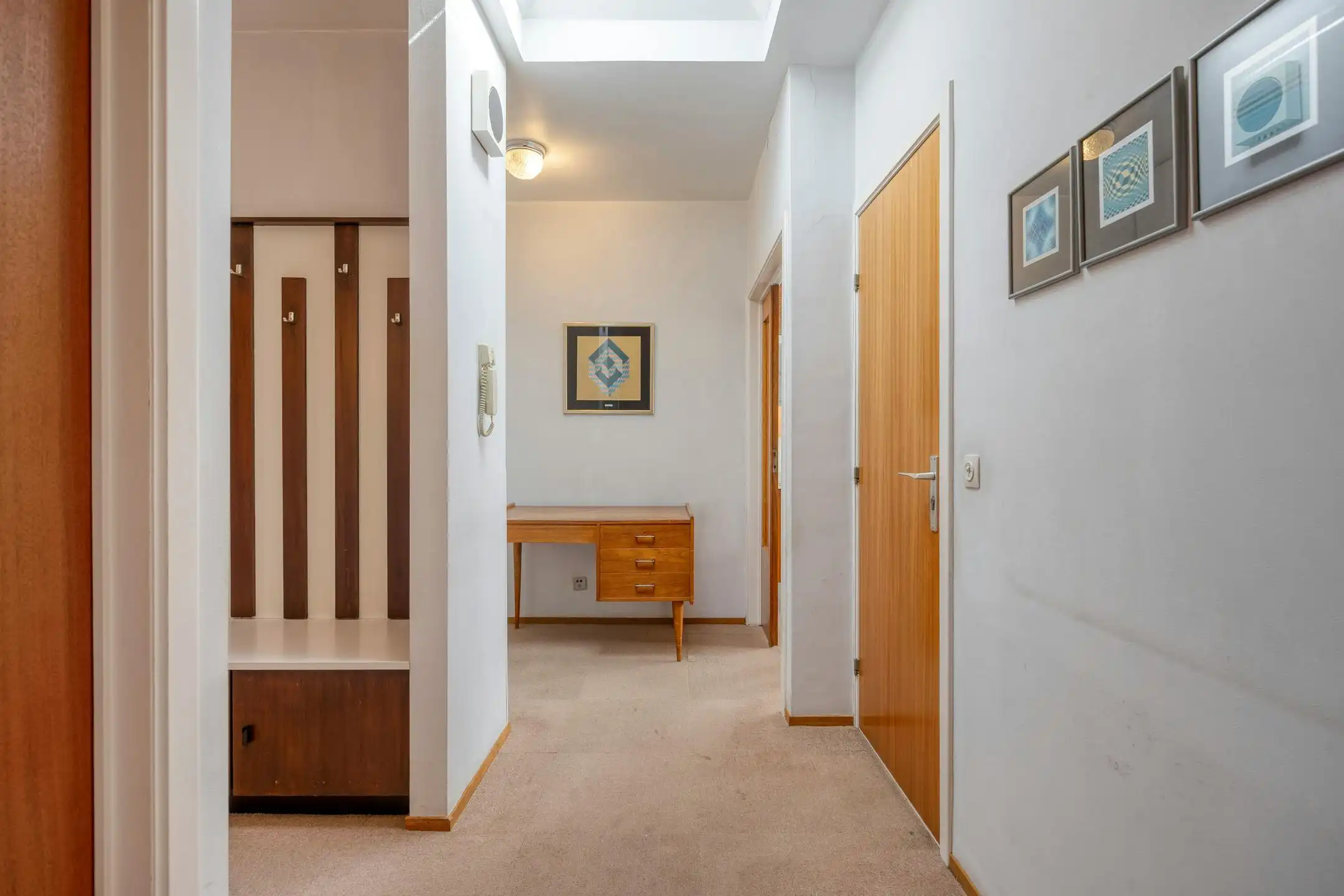 Appartement met 2 slaapkamers en garage te koop in Merksem foto 3
