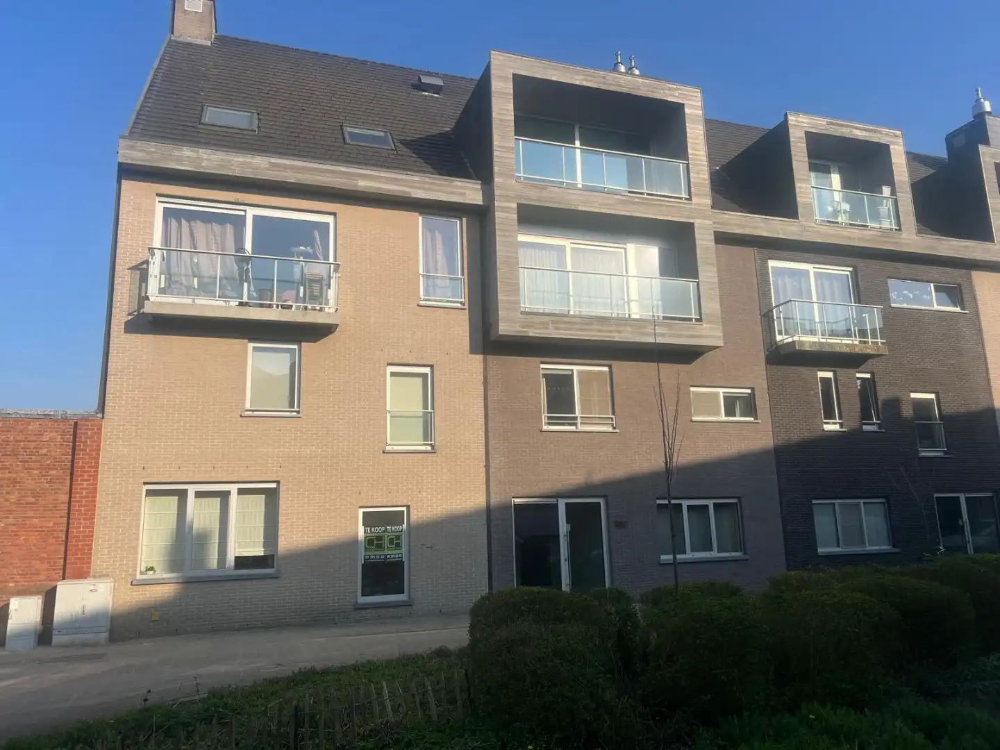 Instapklaar gelijkvloers appartement met tuin in Sint-Amandsberg foto 18
