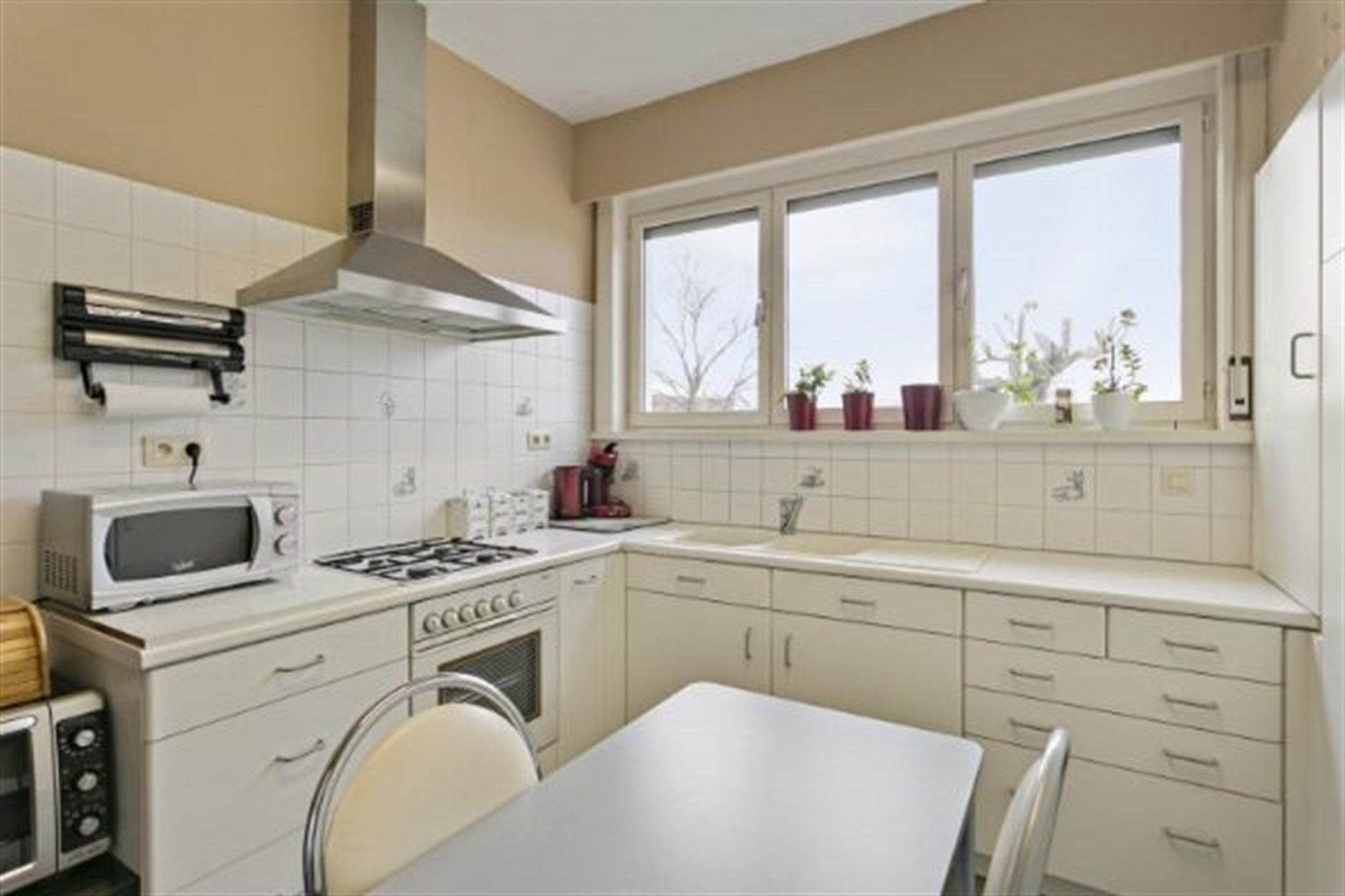 Ruime bel-étagewoning met 4 slaapkamers Betonconstructie foto 18