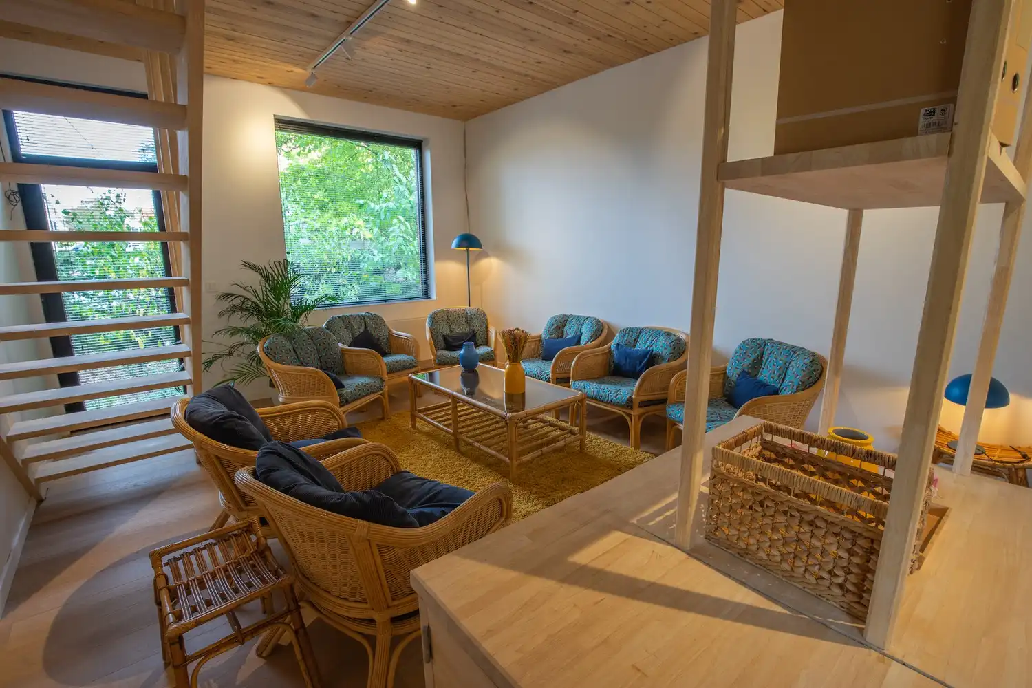 Rustig gelegen kantoorruimte in groene omgeving met parkeergelegenheid foto 4