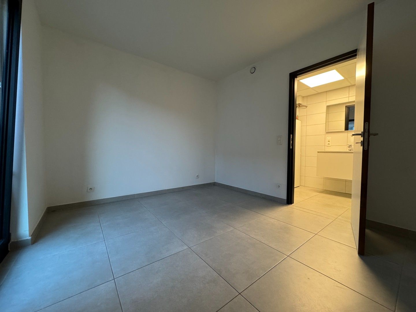 1 slaapkamer appartement te huur in centrum Maasmechelen foto 8