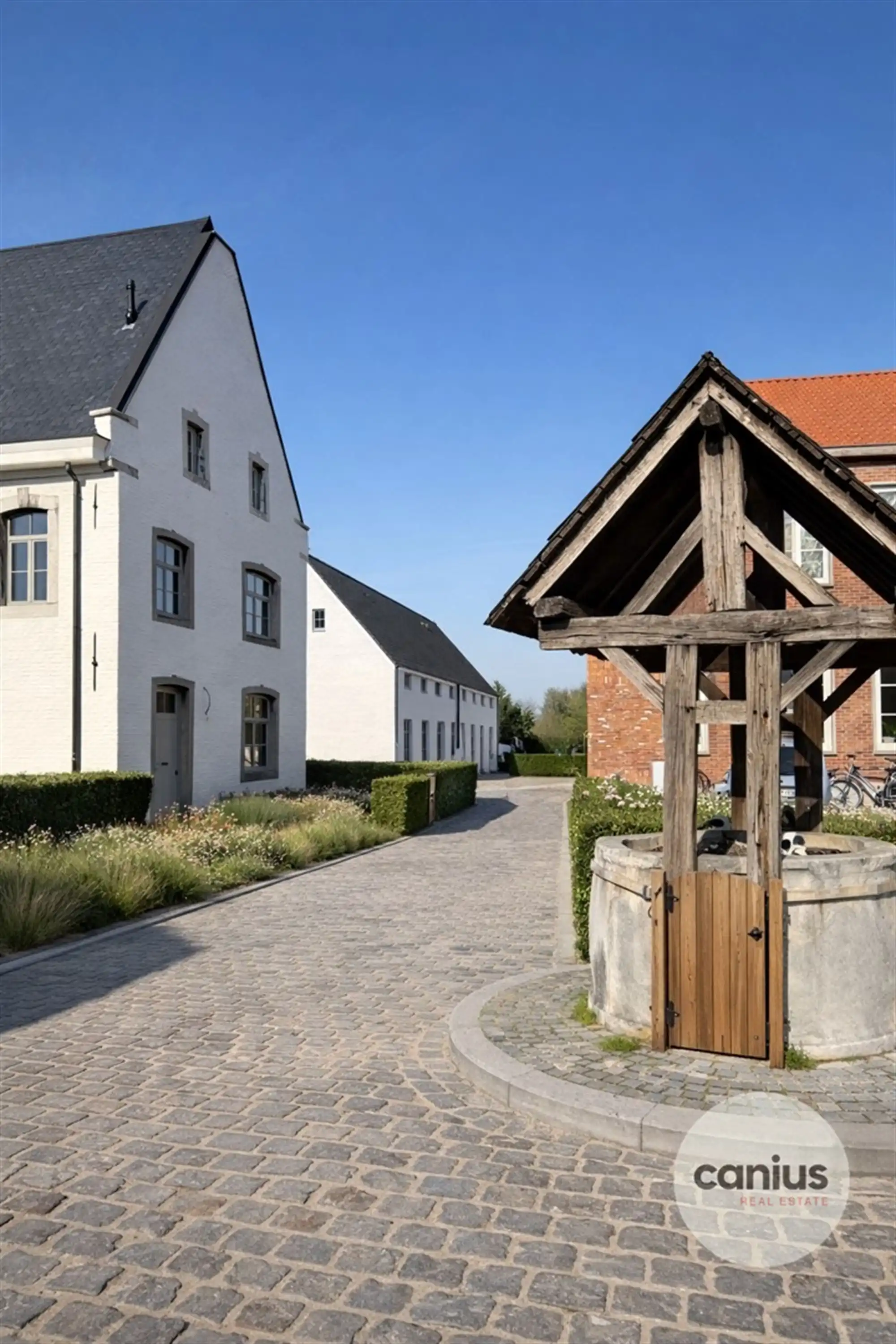 WONEN IN EEN NIEUWBOUW IN HET BEGIJNHOF foto 15