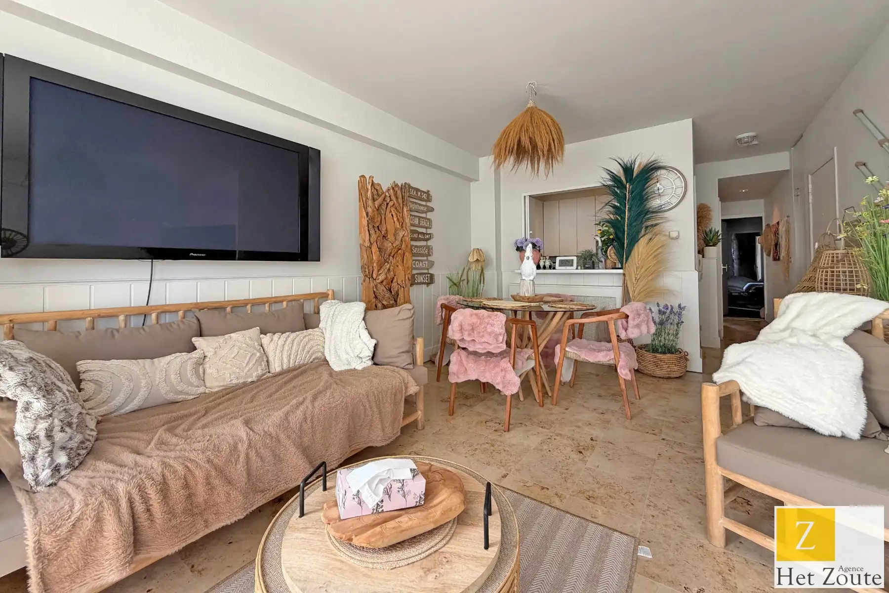 Gezellig appartement met terras en zicht op zee foto 2