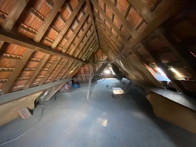 Te renoveren art deco woning met tuin op 900m² foto 25