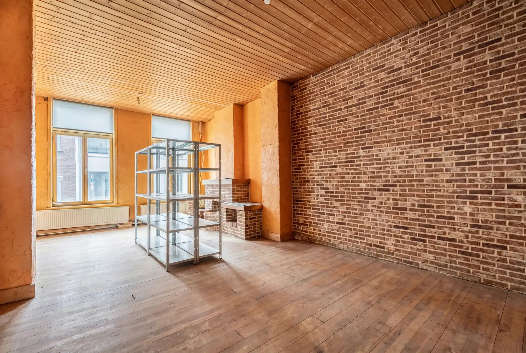 Veelzijdig handelshuis op toplocatie in het centrum van Halle foto 15