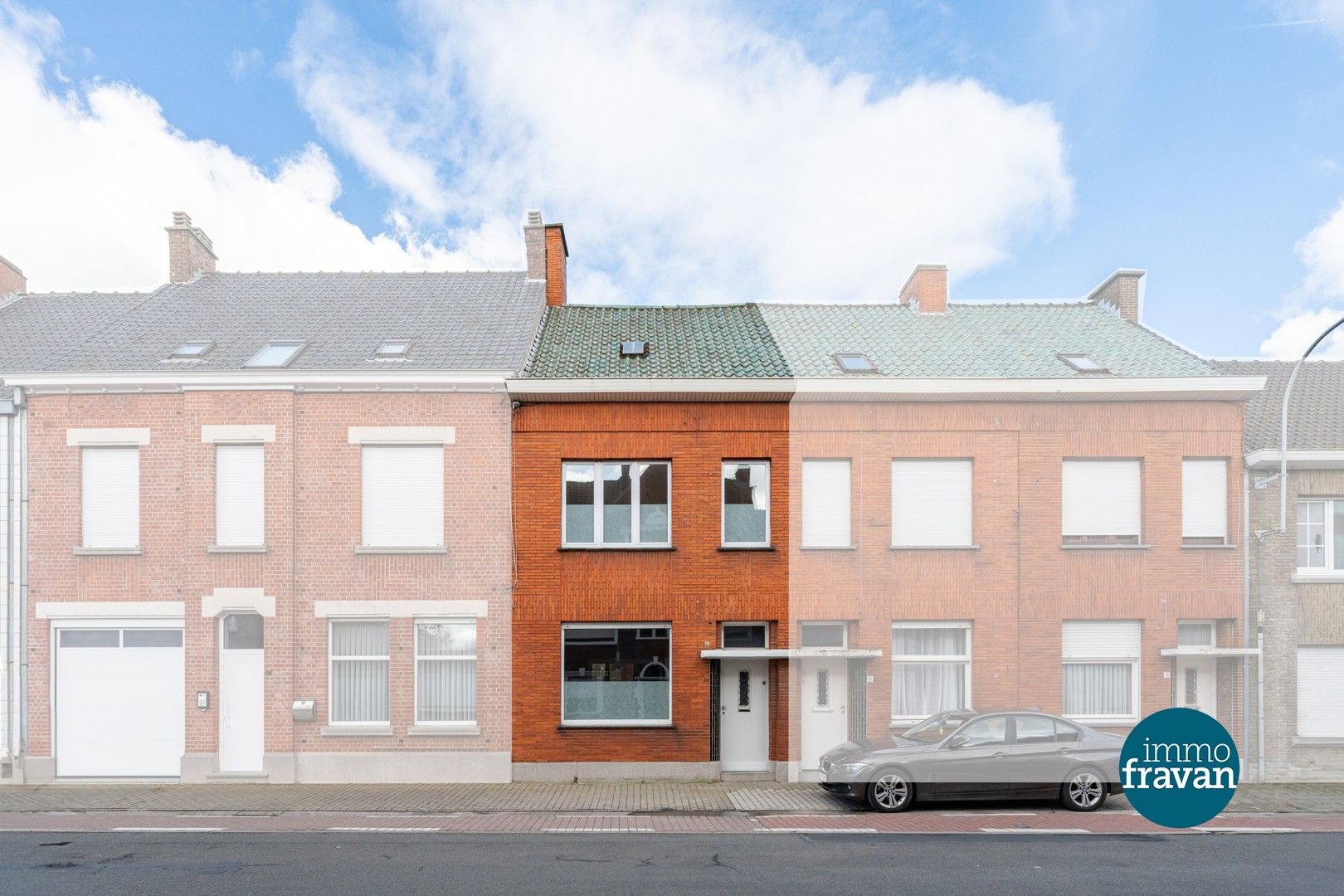 Instapklare woning met garage in Roeselare foto 1