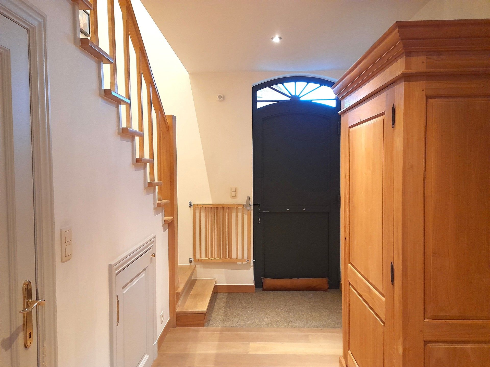 Rustig gelegen stijlvolle woning met 4 slaapkamers foto 4