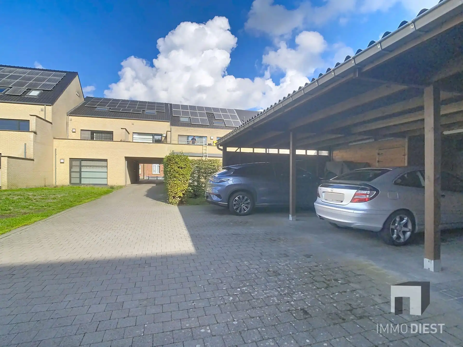 Appartement met 1 slaapkamer en carport foto 13