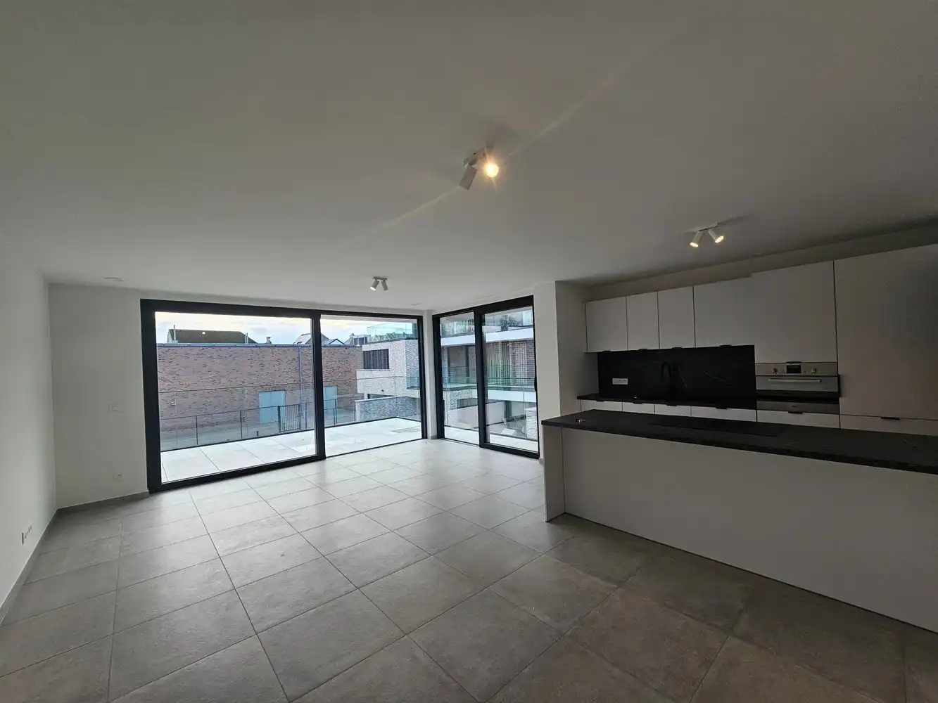 Appartement te huur foto 2