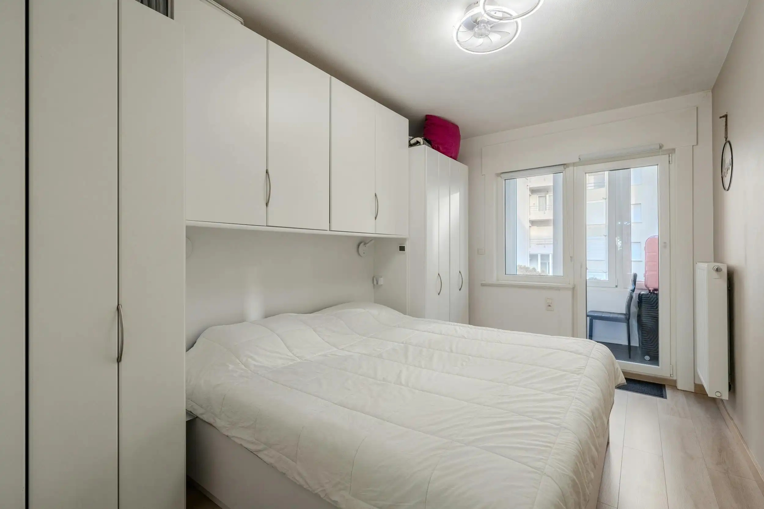 Instapklaar 1-slaapkamer appartement vlakbij zee te Oostende foto 12