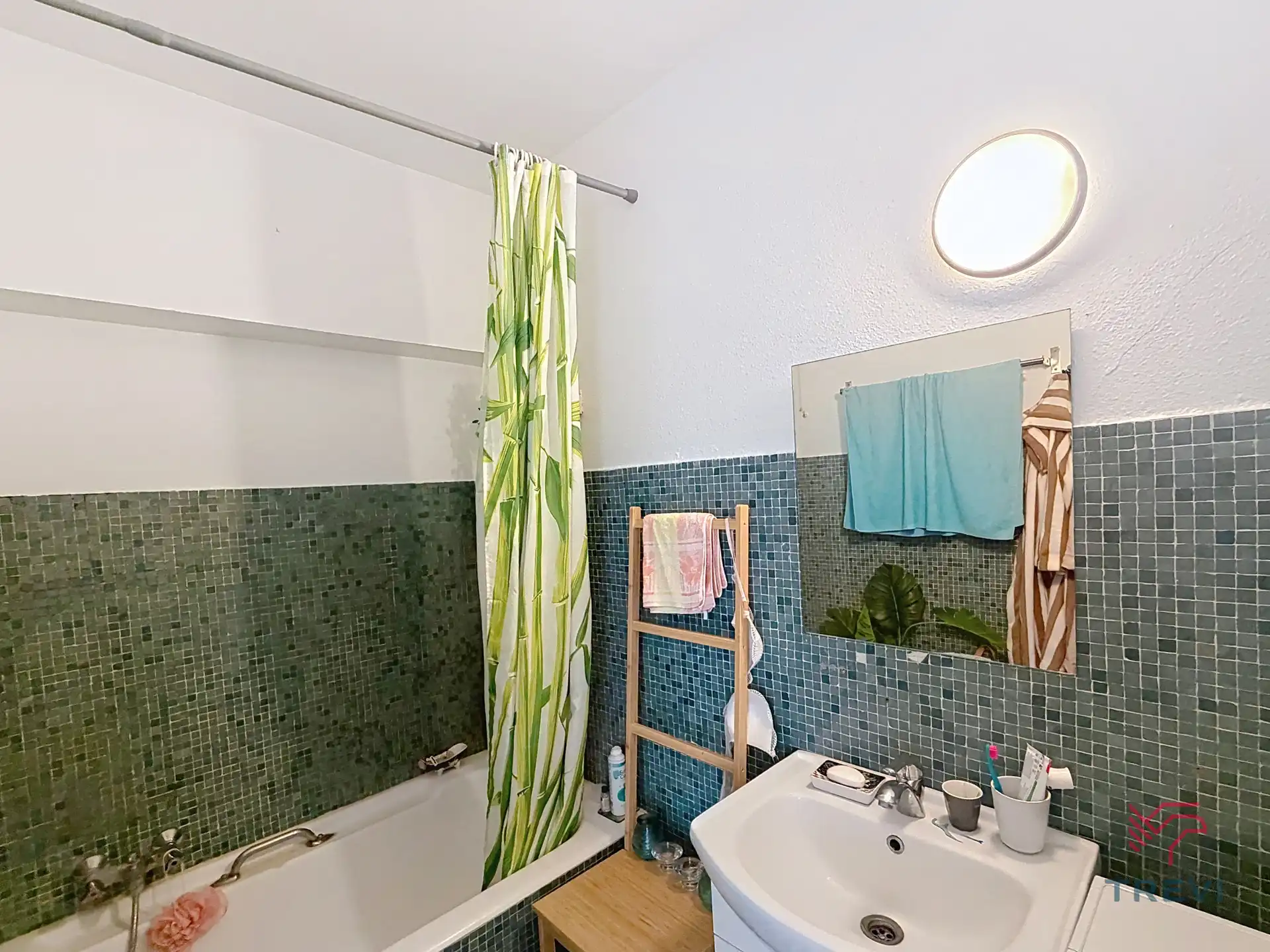 Charmant appartement met 2 slaapkamers foto 7