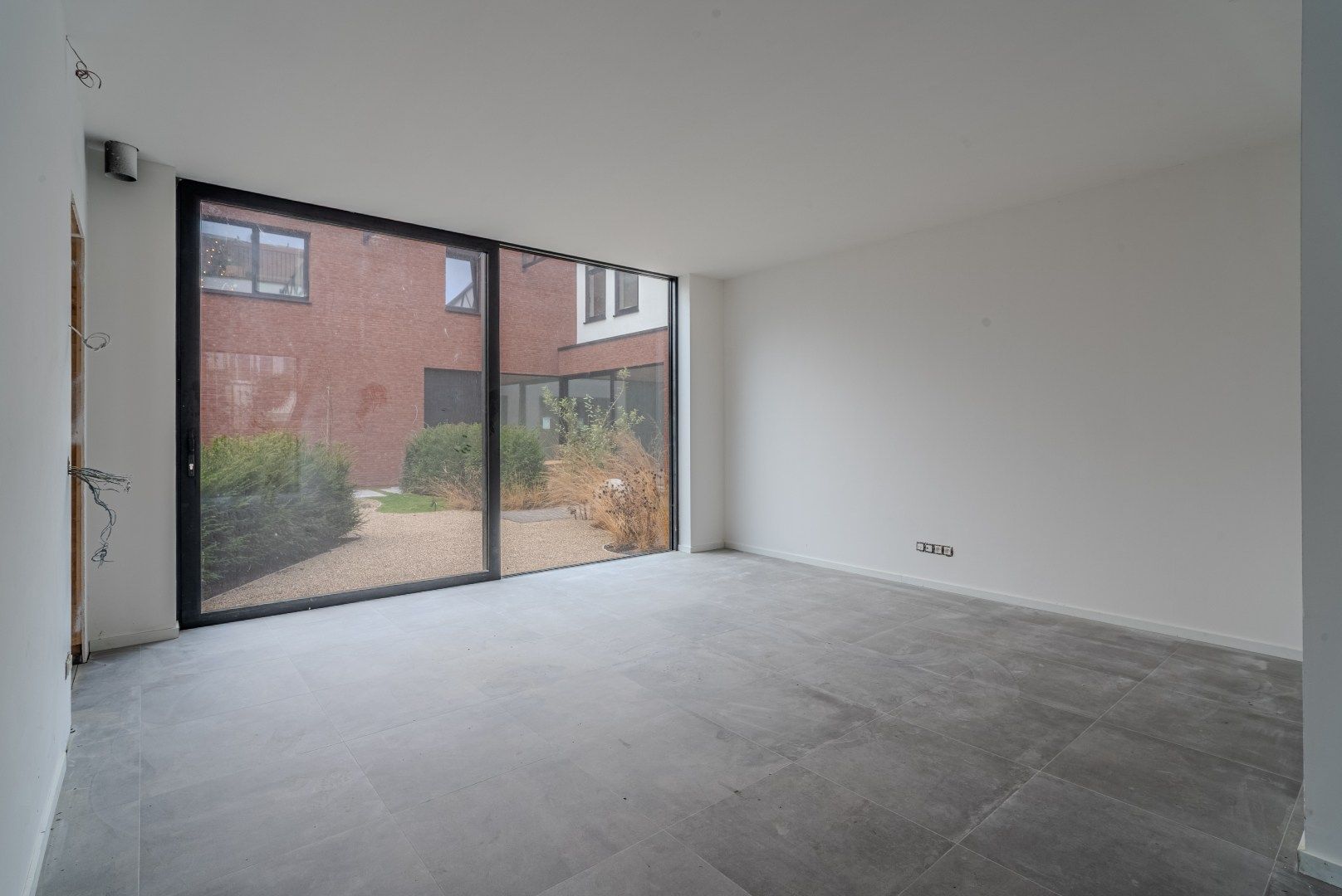 Nieuwenhuyze: nabij het centrum Kortrijk en de Leie foto 3