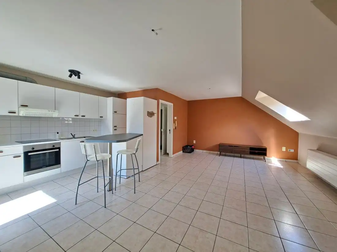 Ruim eigentijds appartement te Bree foto 3