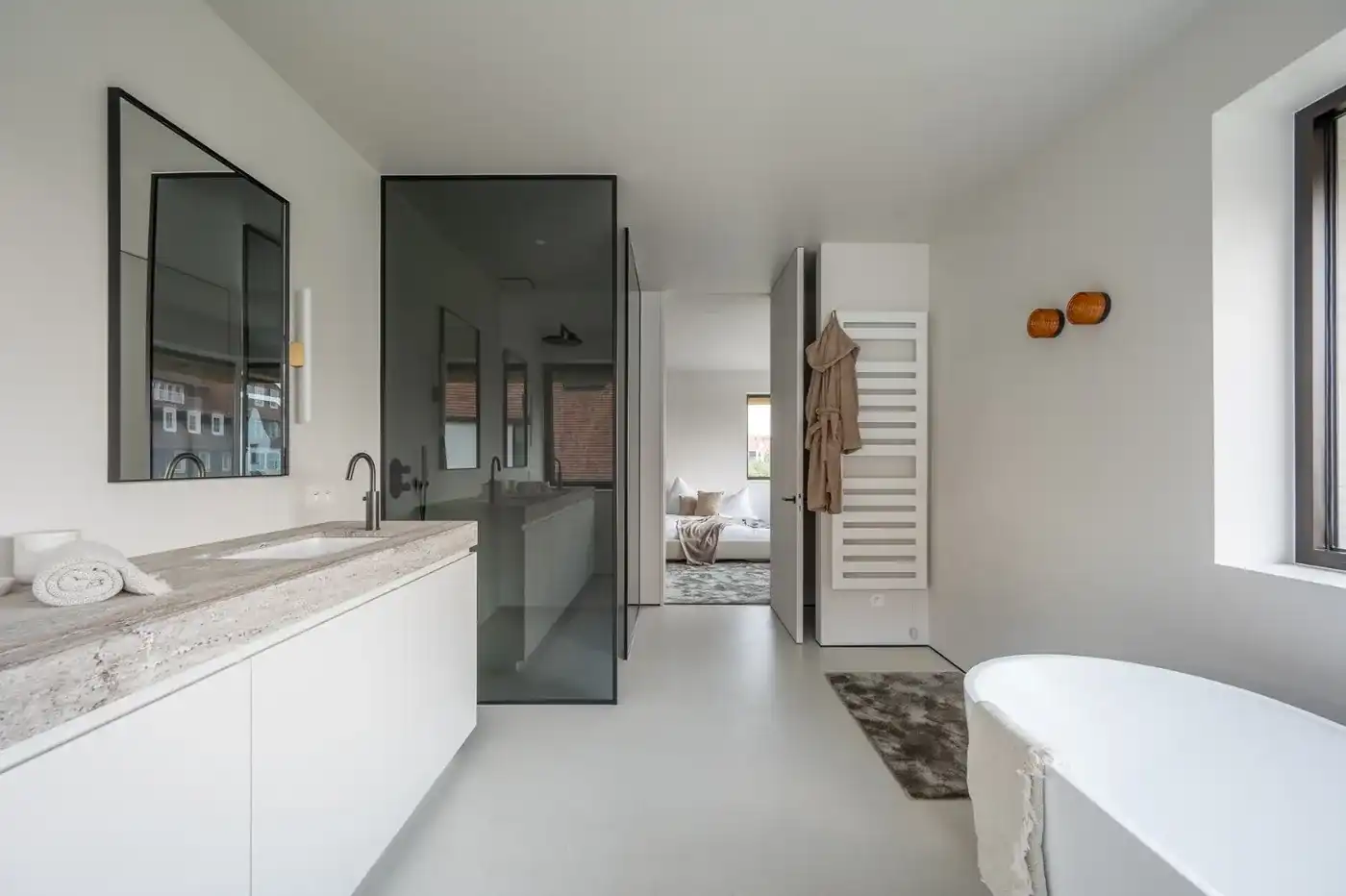 Luxueus afgewerkte nieuwbouwvilla te Duinenwater genietende van de perfecte zon oriëntatie foto 19