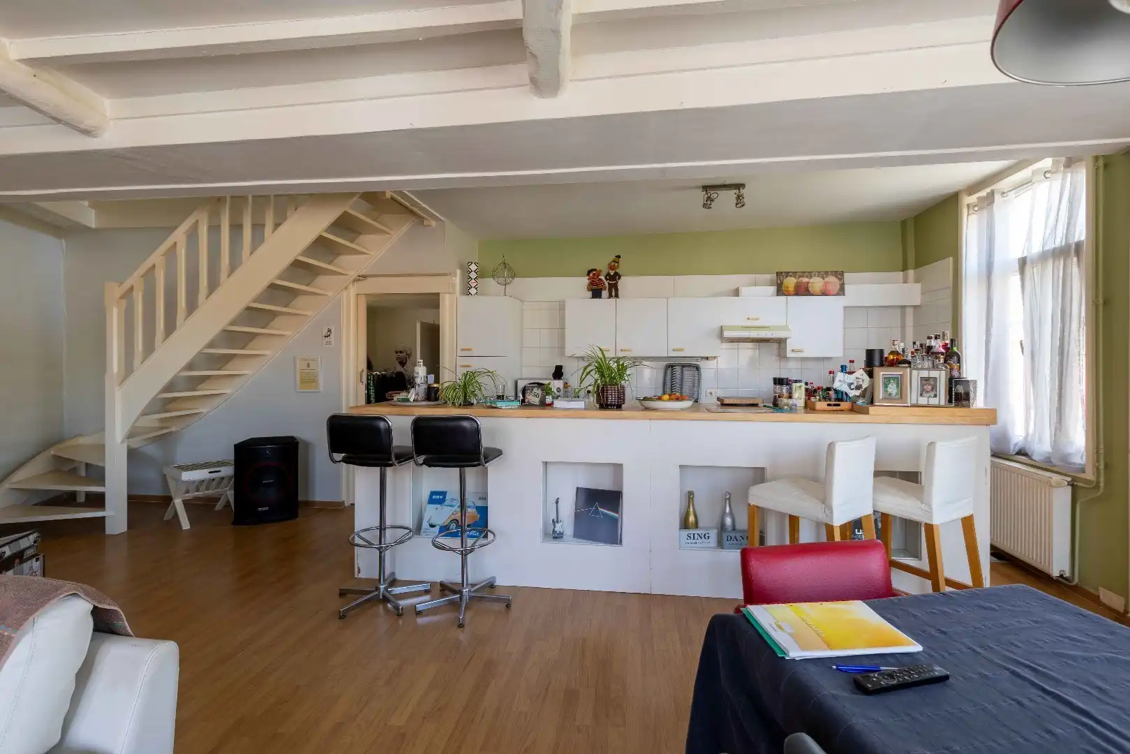 Woning met groot atelier in St-Gilliskwartier foto 7