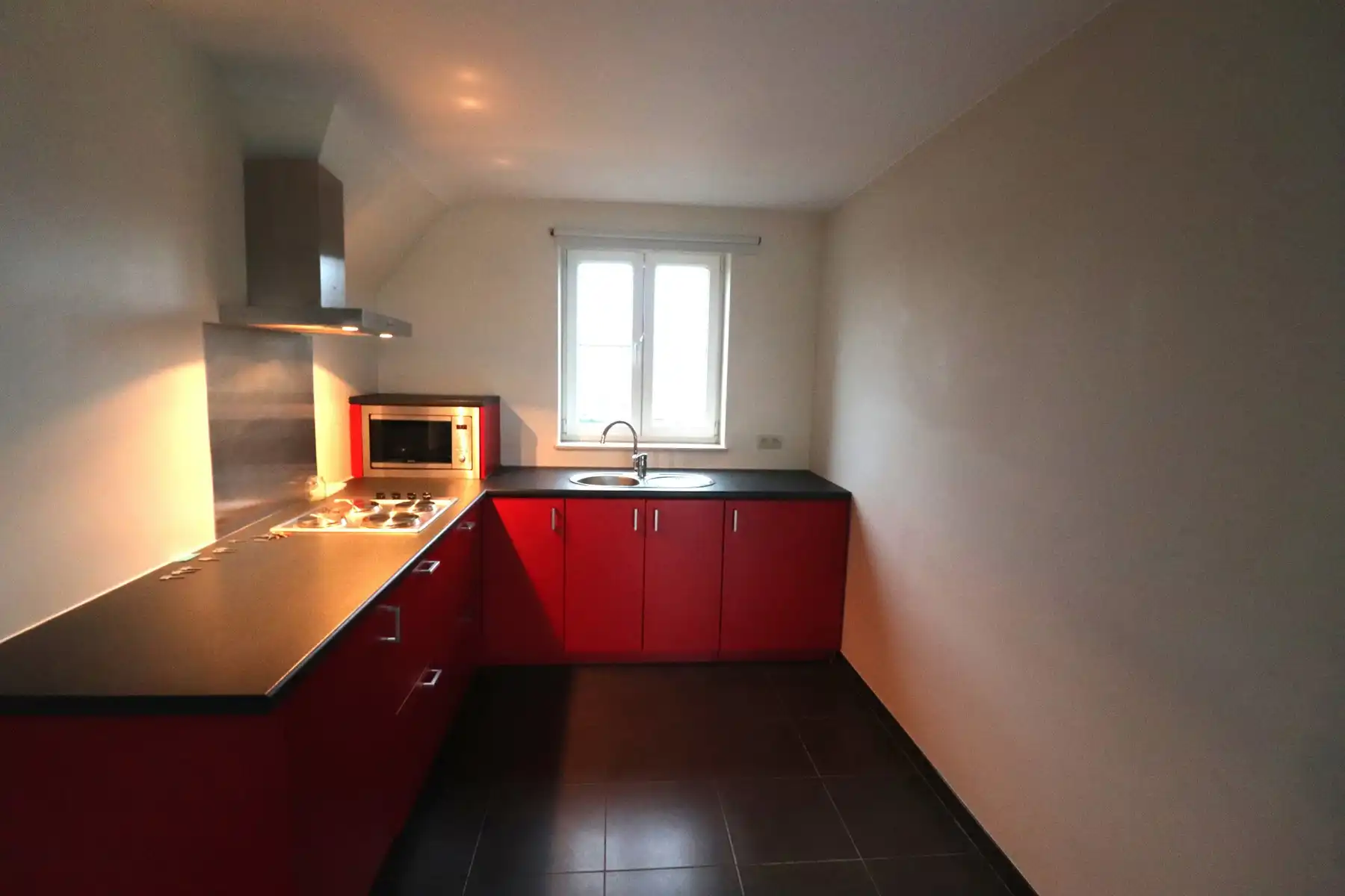 Een studio op de tweede verdieping rechts - met terras en garage foto 5