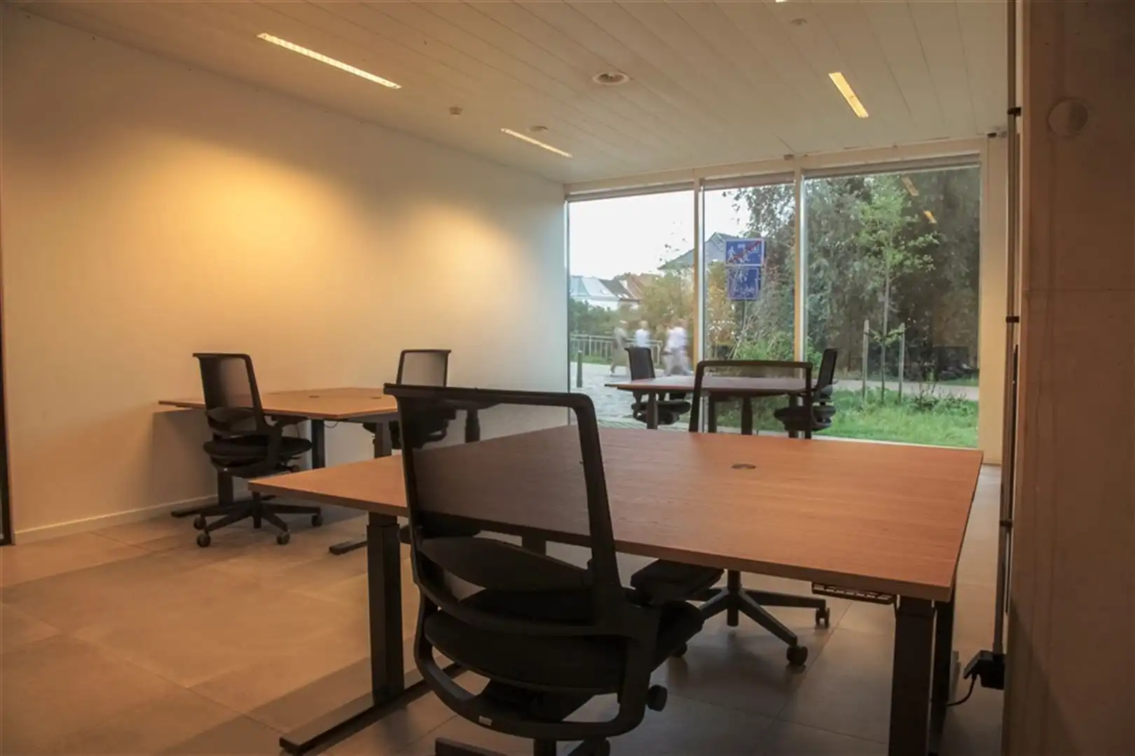 Full-service kantoren aan Dampoort station - ruimtes vanaf 17m² tem 63m² foto 21