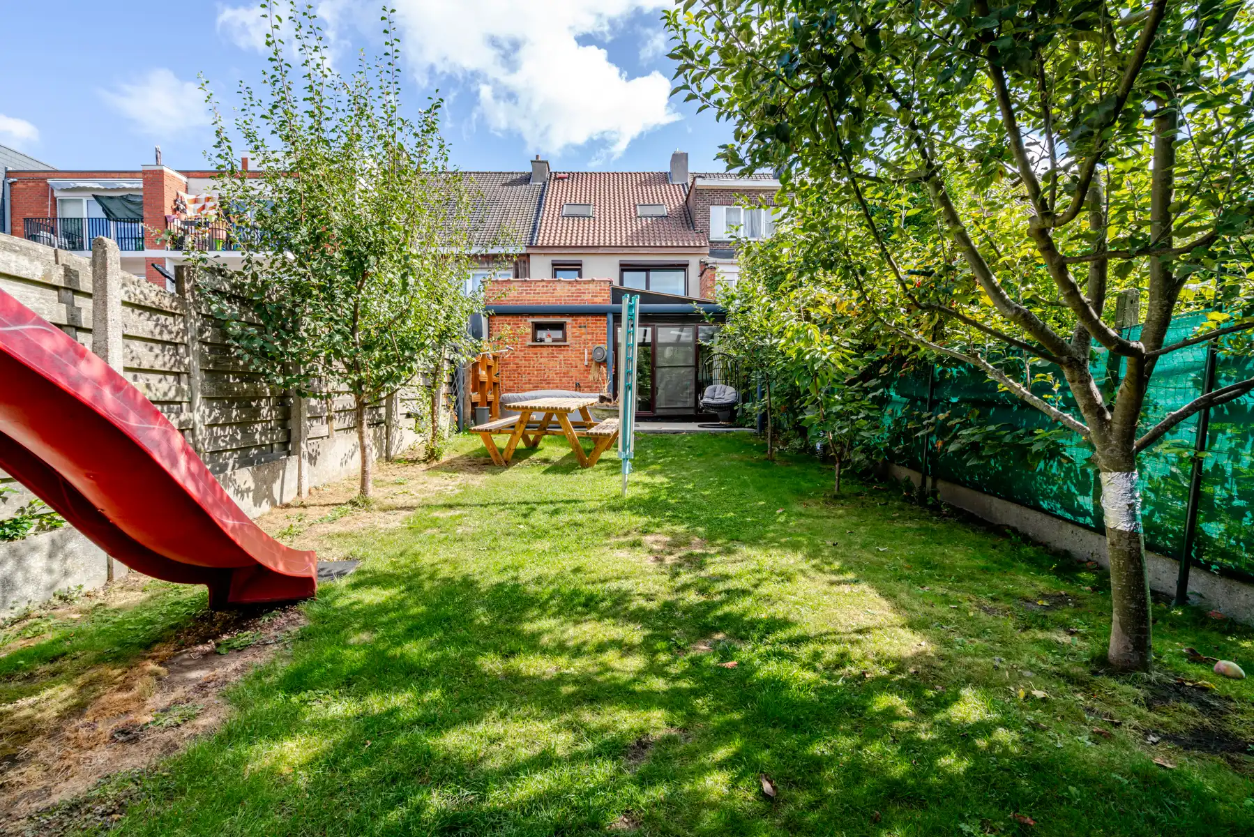 Instapklare woning met 6 slaapkamers en 2 badkamers  foto {{pictureIndex}}