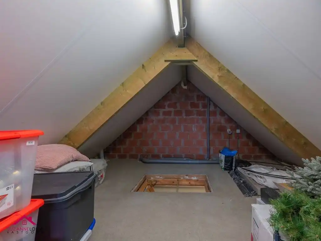 Meergezinswoning in gesloten bebouwing foto 49