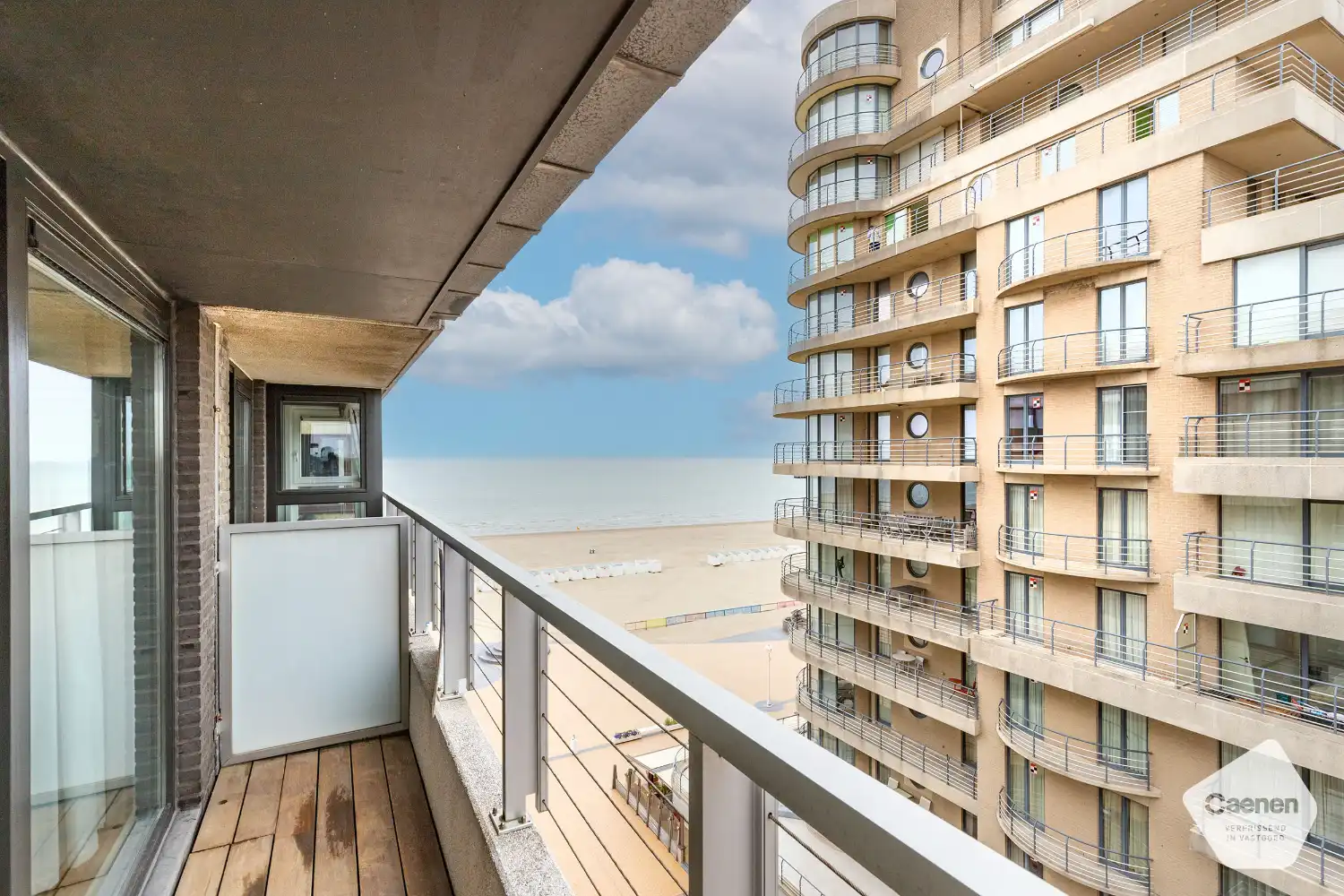 Prachtig appartement met 3 slaapkamers en lateraal zeezicht foto 14