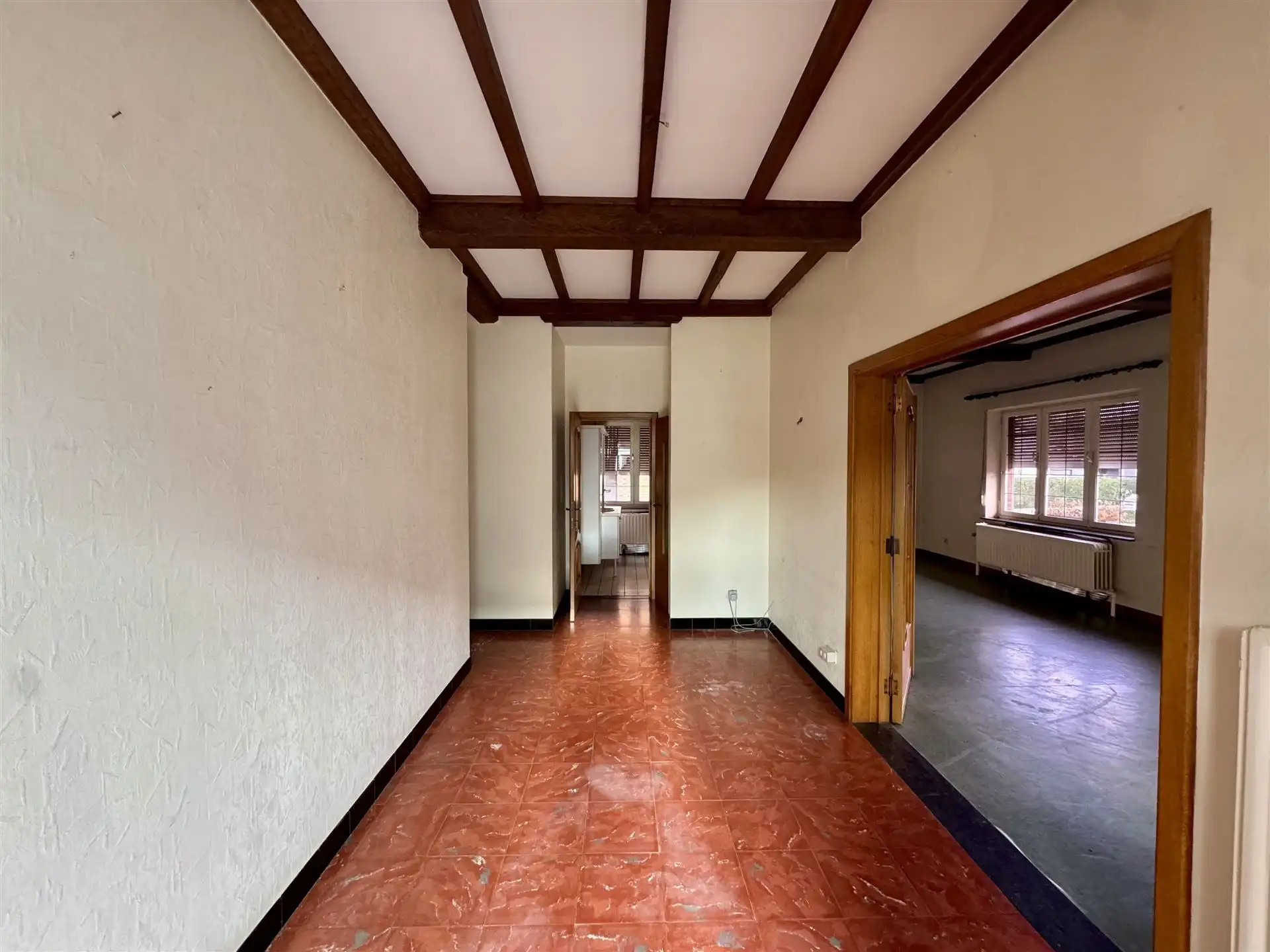 Te renoveren vrijstaande woning met 2 slaapkamers  foto 4