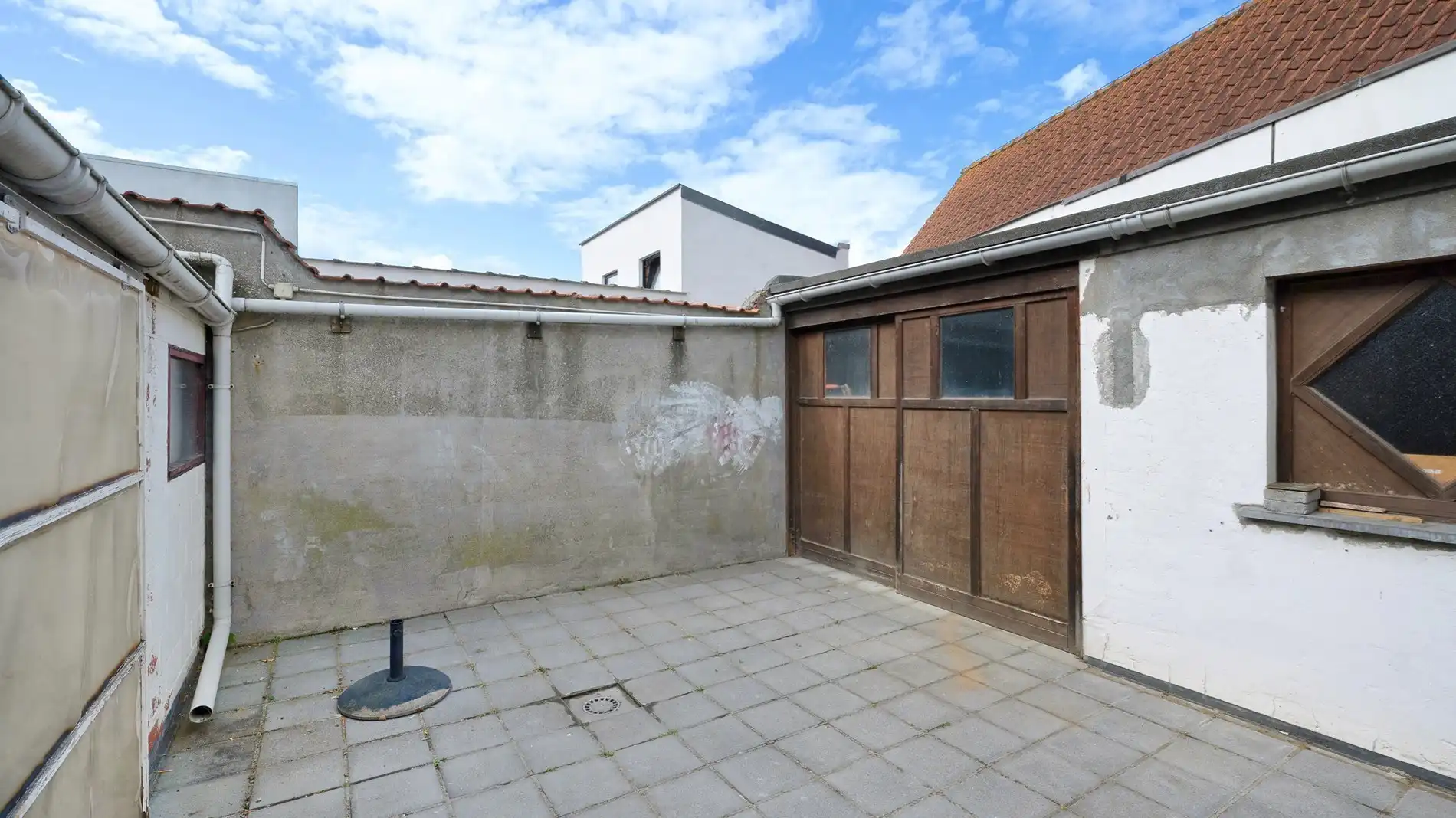 Grote, brede woning met leuke stadstuin te Heist-aan-Zee foto 12