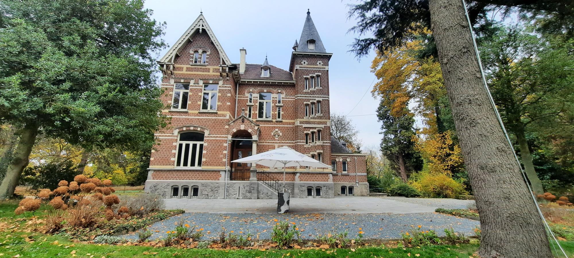 Gebouw te huur Ninoofsesteenweg 163 - 1750 Sint-Kwintens-Lennik