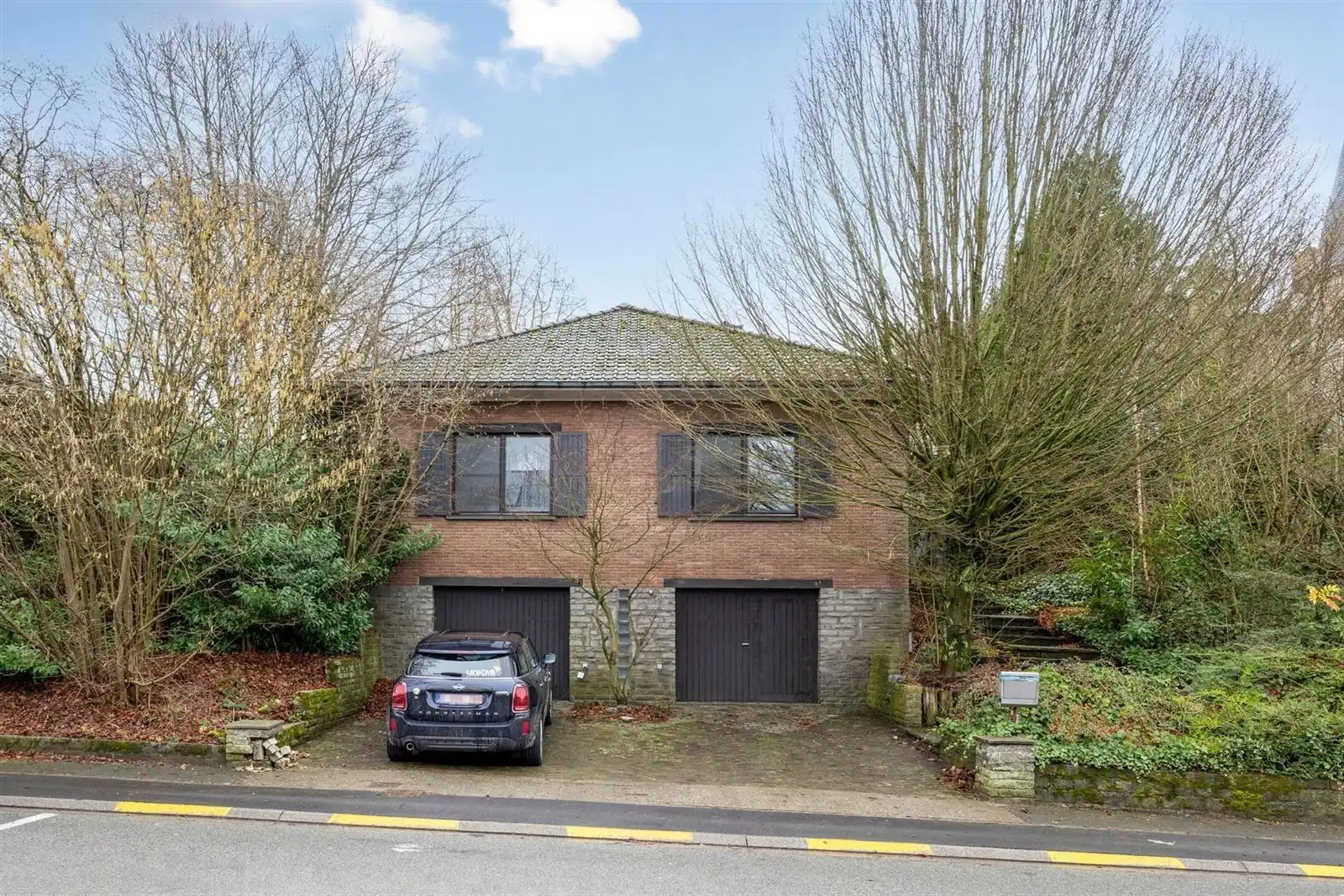 Villa op te frissen in hartje Pajottegem foto 28