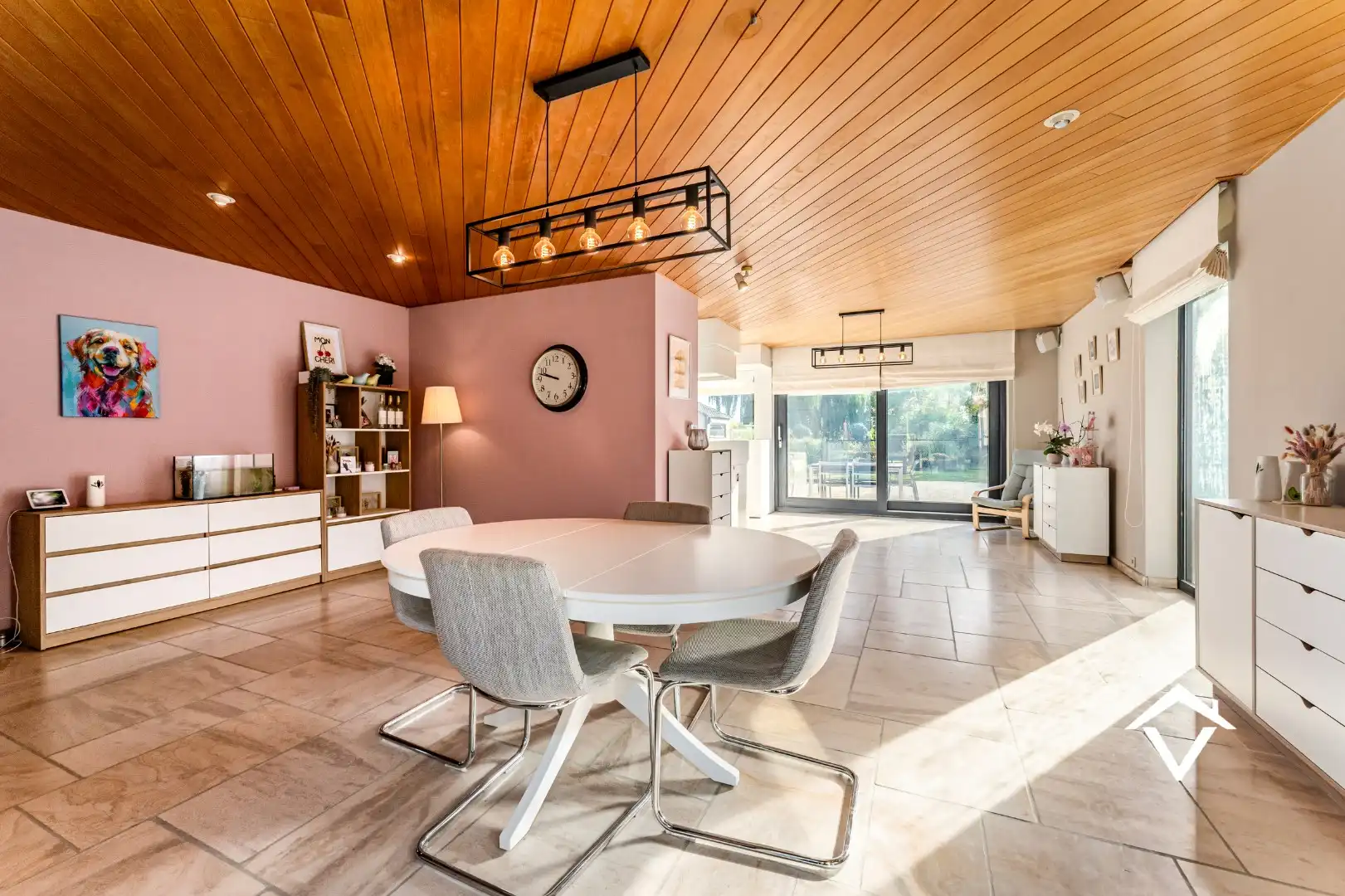 Instapklare woning met 6 slaapkamers op een topligging te Koekelare  foto 6
