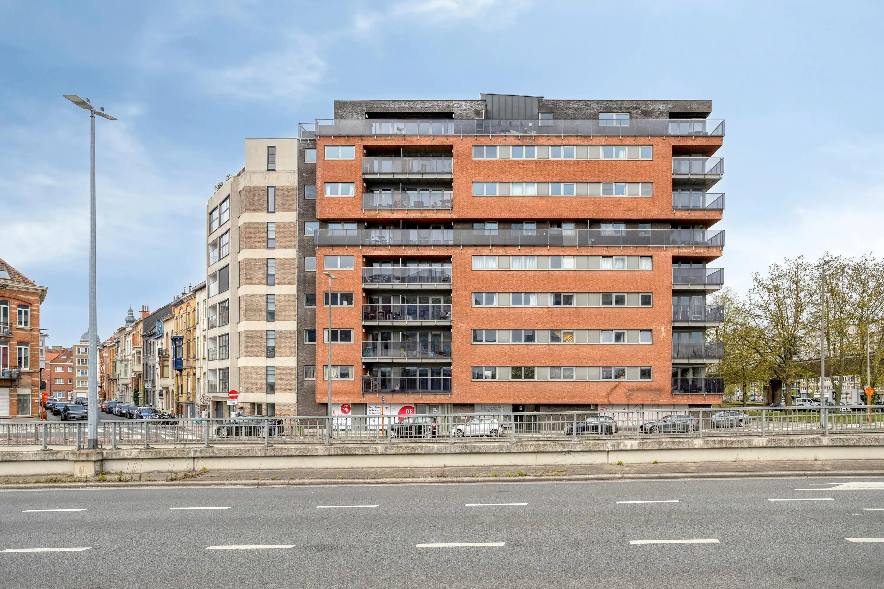 Lichtrijk appartement te koop met terras te Gent foto 13