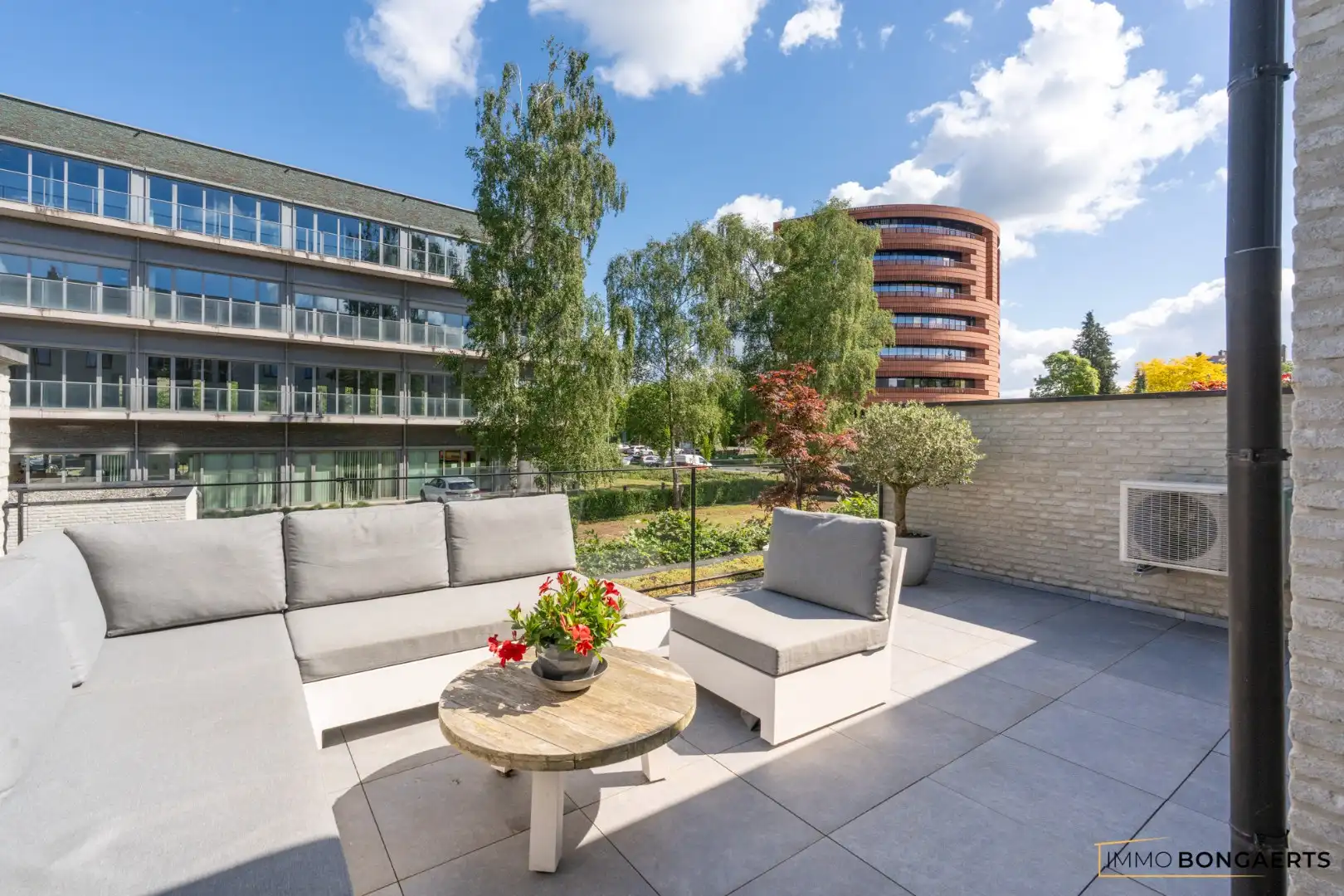 Recent gelijkvloersappartement nabij het centrum van Genk foto 18