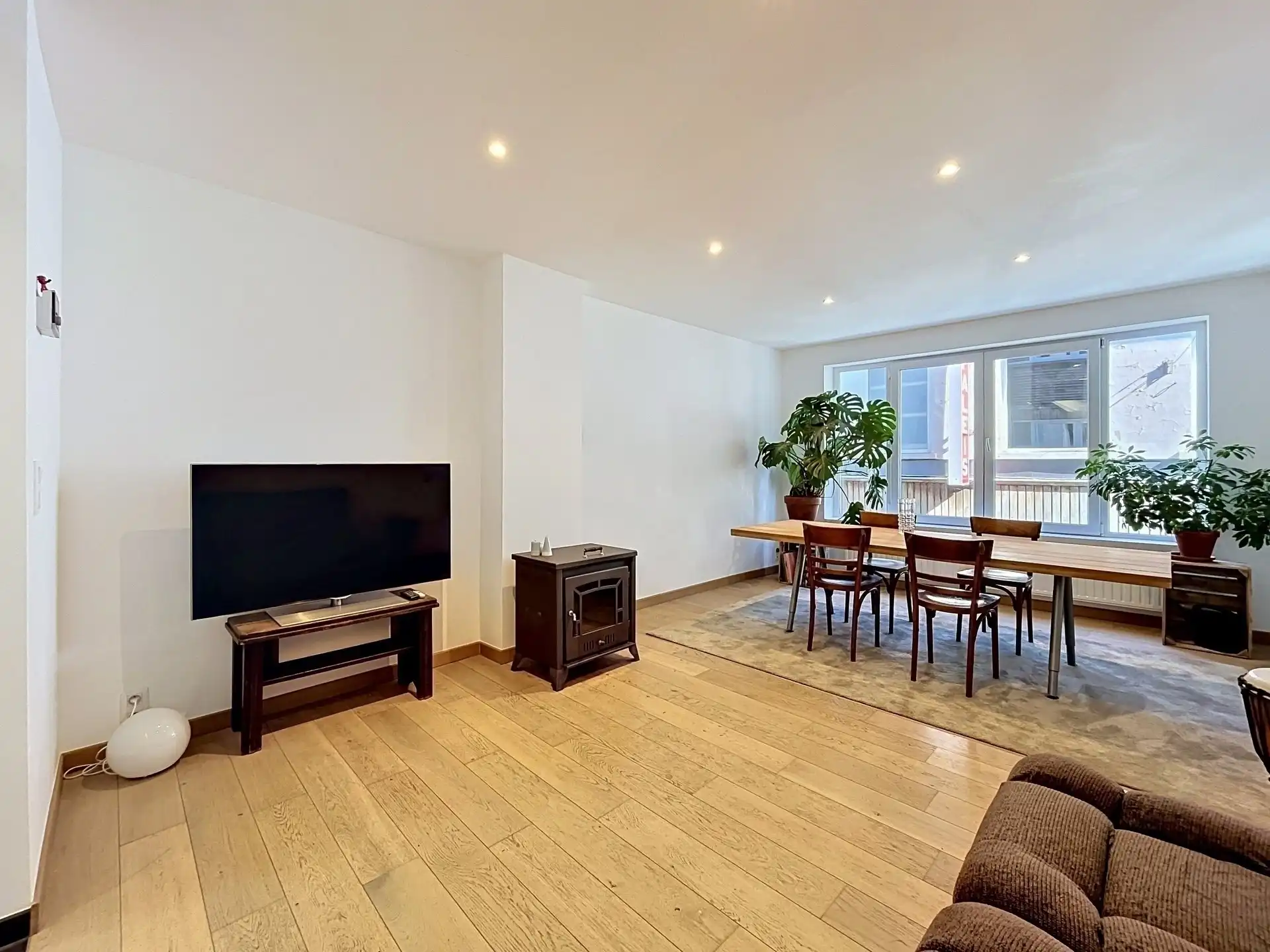Modern duplexappartement in centrum Sint-Niklaas! foto 6