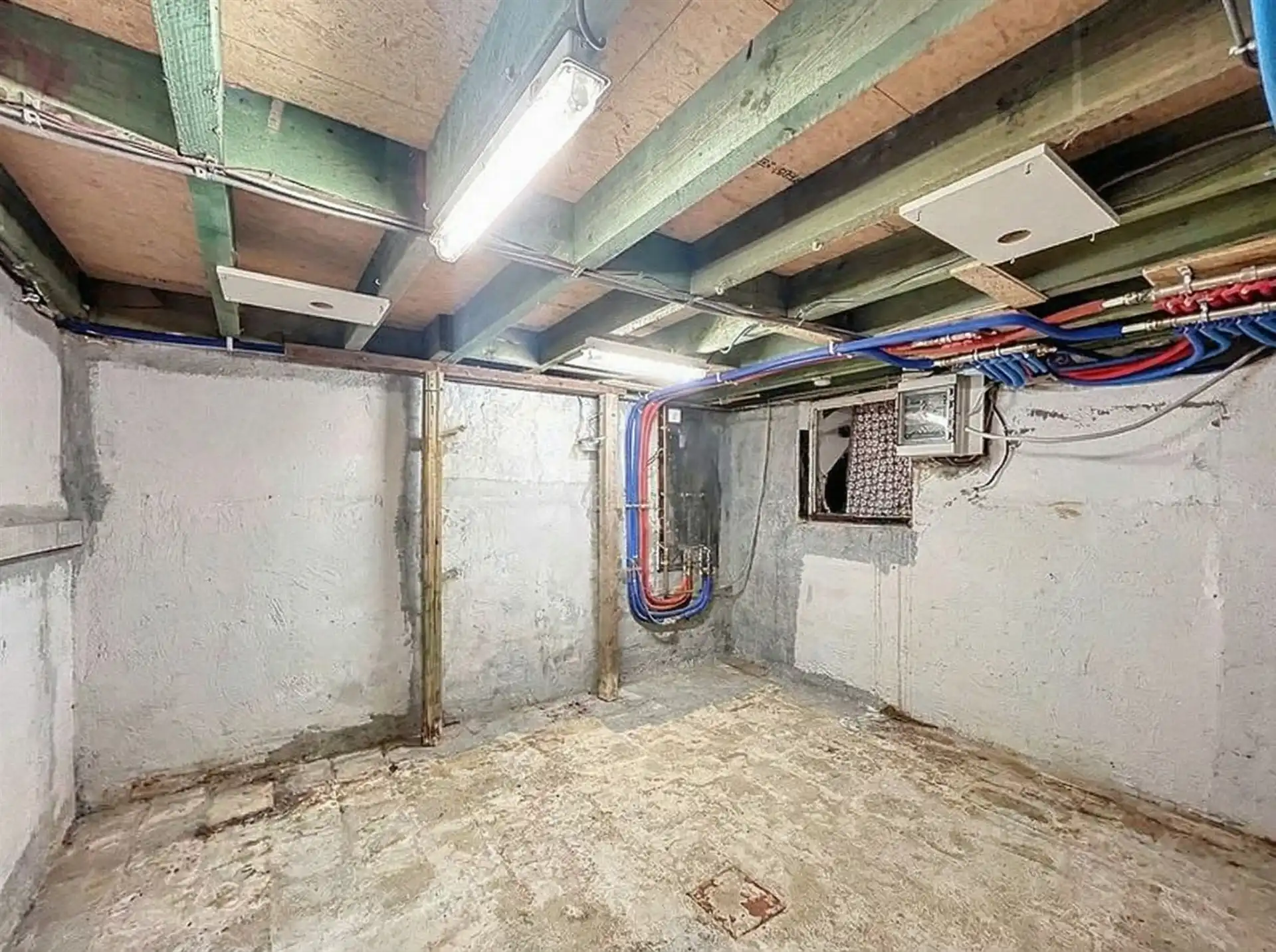 Charmante gezinswoning met 3 slaapkamers en aangename veranda! foto 16