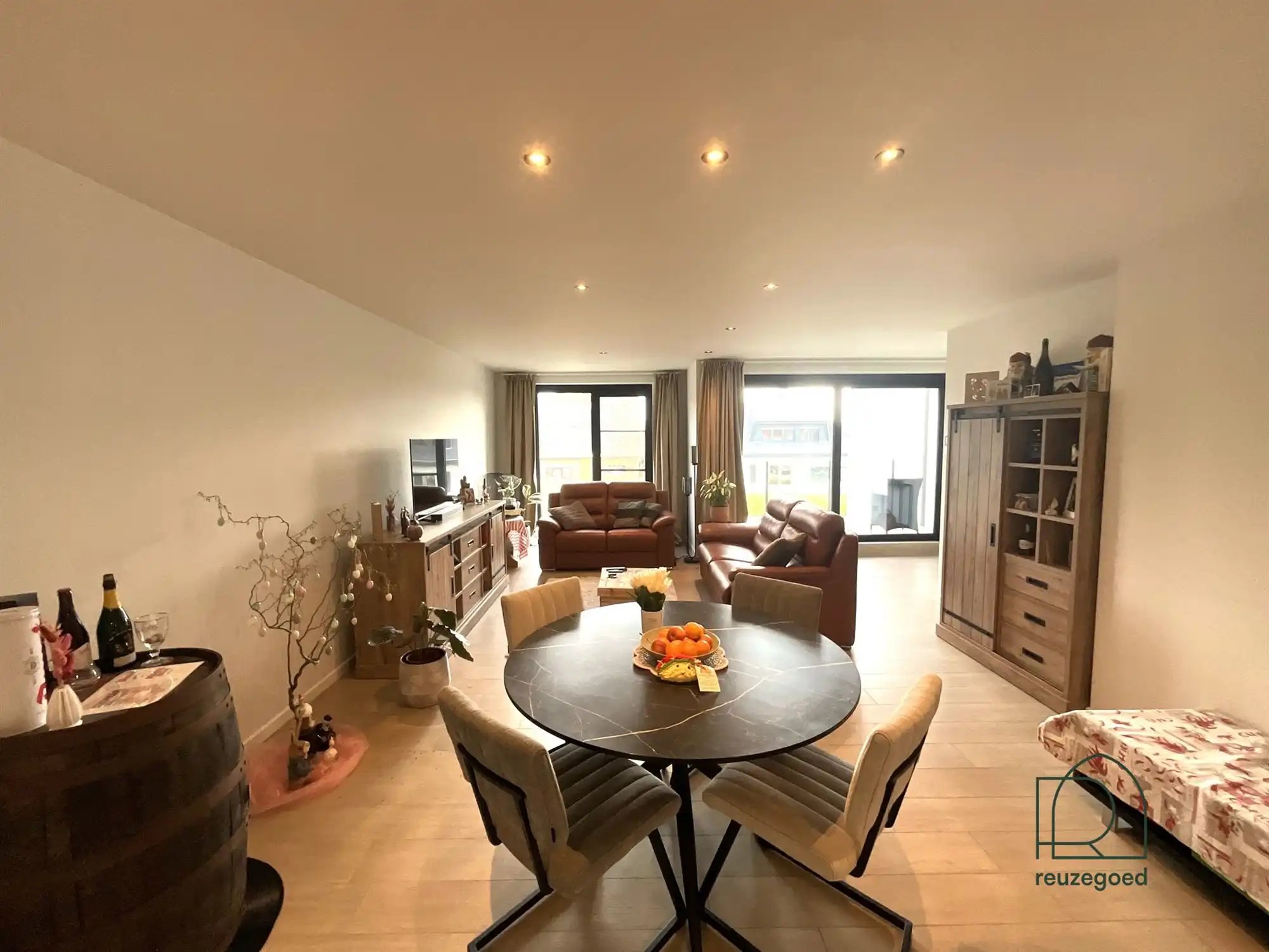 Prachtig appartement (104 m²) met twee slaapkamers op wandelafstand van Sint-Katelijne-Waver centrum foto 2