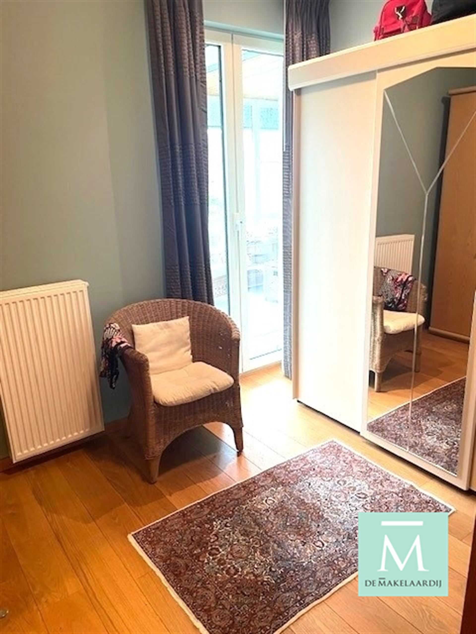 Uiterst verzorgd en ruim appartement, 2 slaapkamers, terras en garage! foto 6