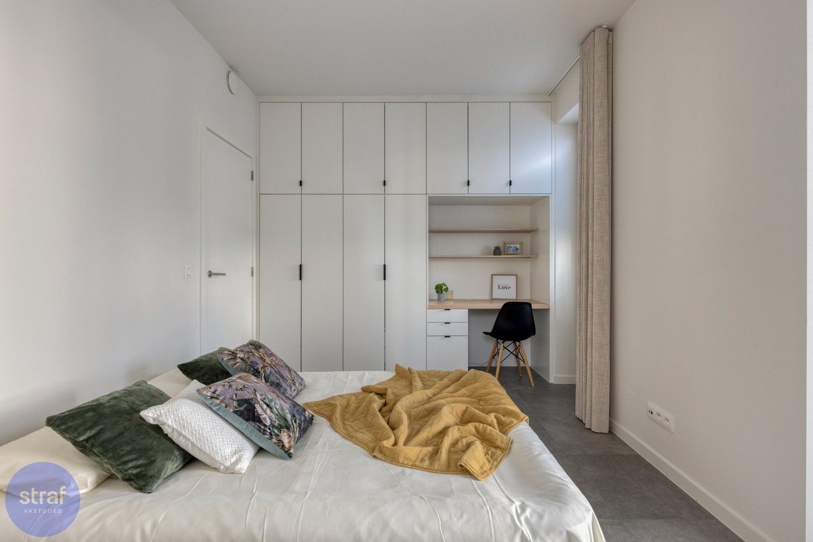 Nieuw en gezellig appartement met terras op toplocatie foto 12