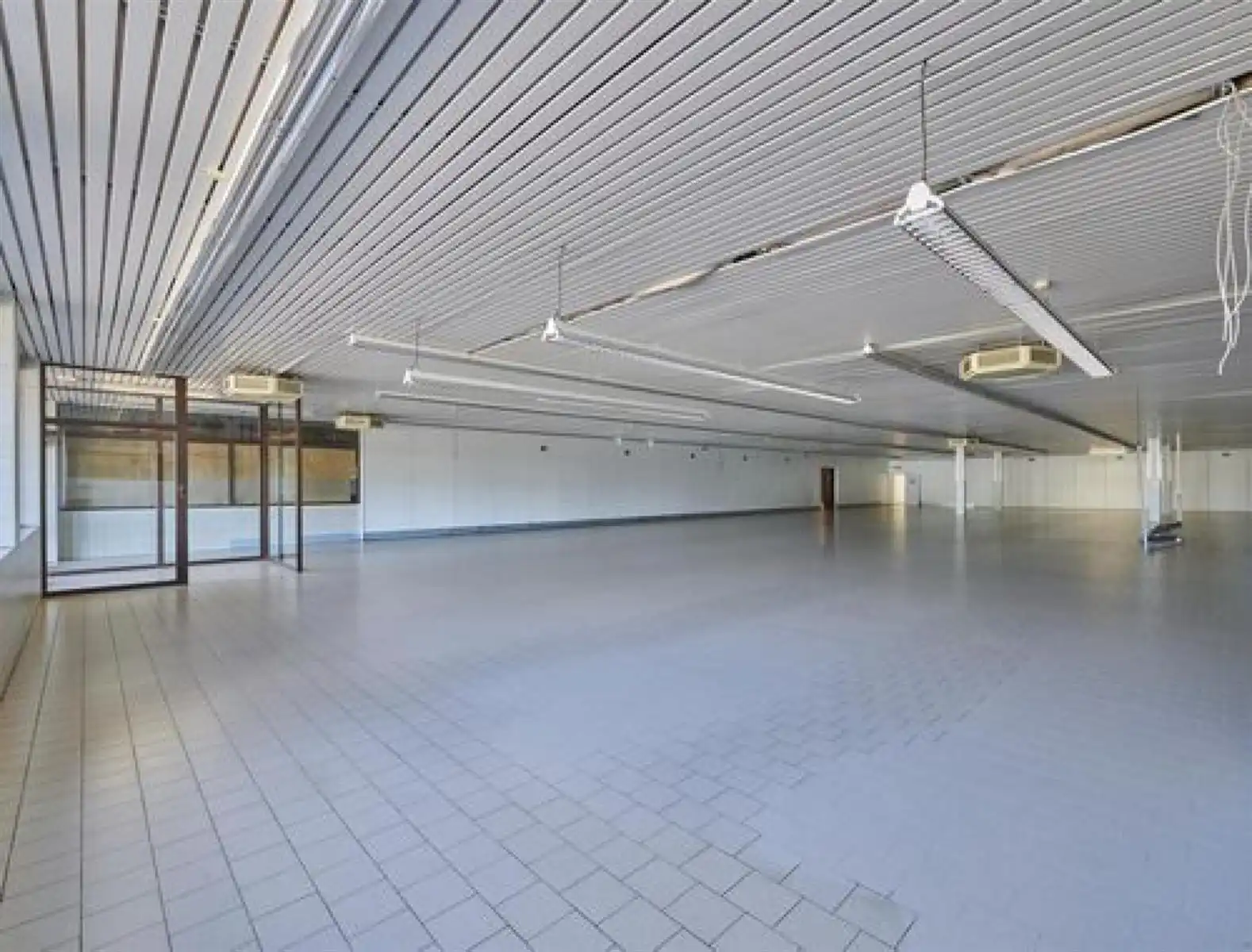 Commercieel Te Koop - LOMMELSEBAAN 65 | HECHTEL-EKSEL foto 3