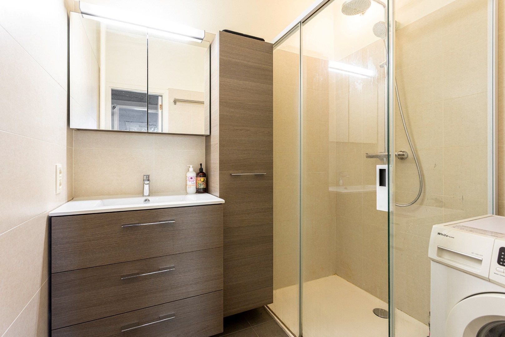 Appartement met 1 slpk met prachtig uitzicht! foto 12