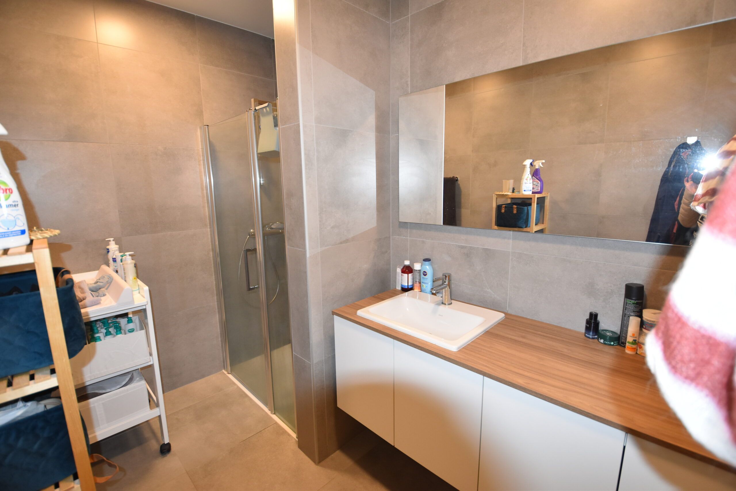 Gelijkvloers appartement (2 slpks) met garage en tuin in Nieuwkerken-Waas foto 5