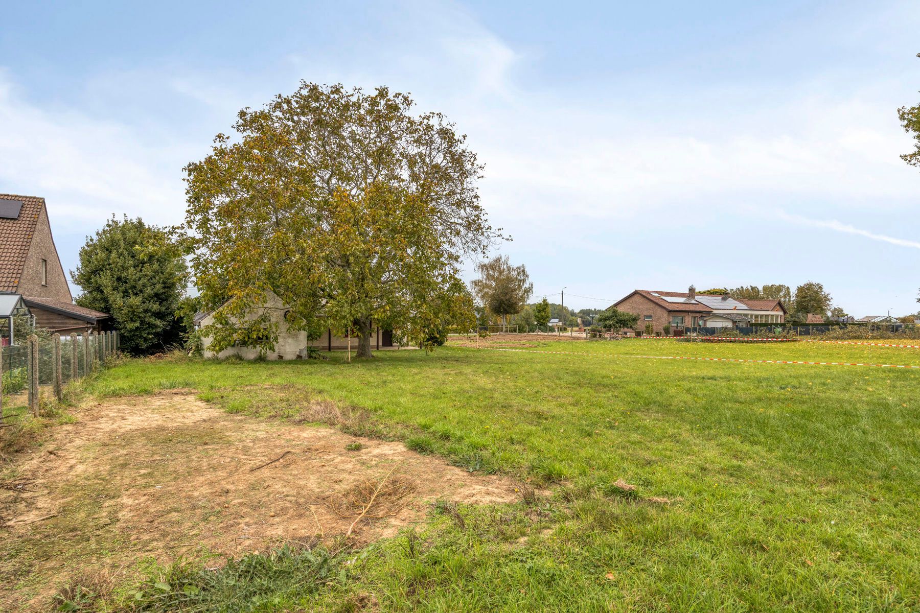 Te renoveren open bebouwing! foto 22