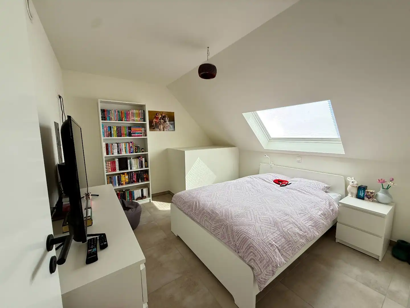 Centraal gelegen duplex appartement met 3 slaapkamers foto 8